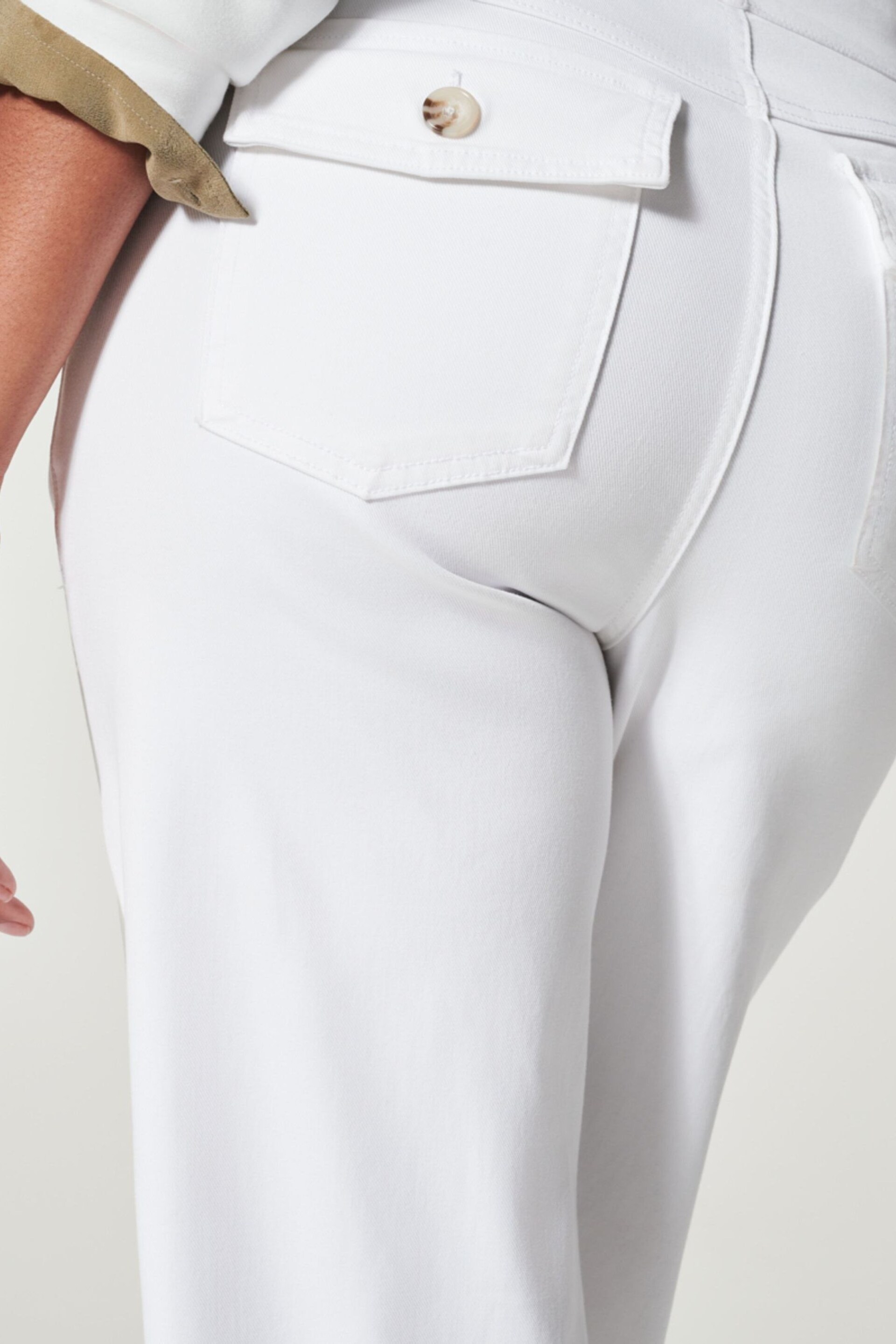 Spanx Stretch Twill Cropped Wide Leg White Trousers - Image 3 of 4