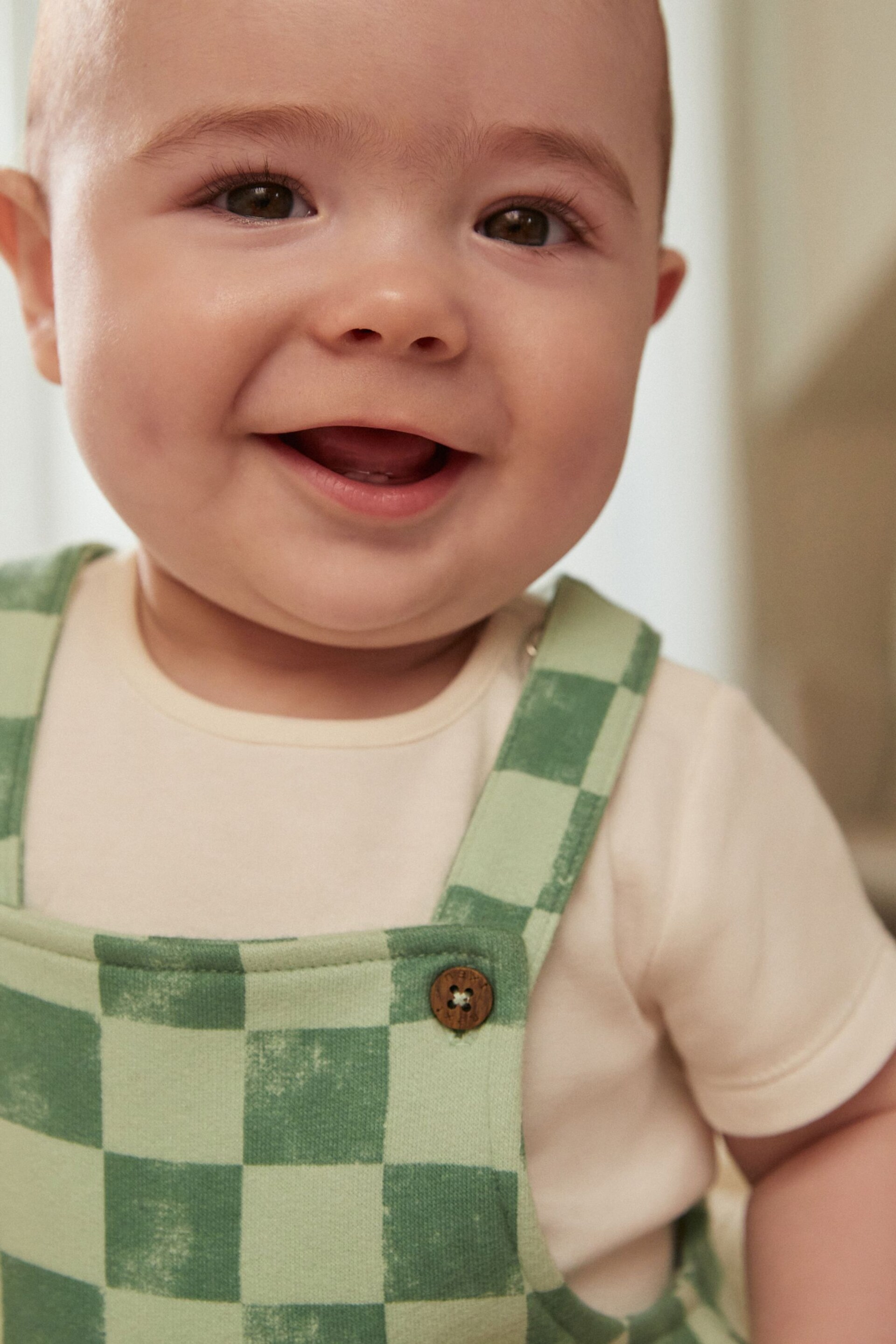 Green/White Checkerboard Baby Jersey Dungarees and Bodysuit Set (0mths-2yrs) - Image 4 of 10