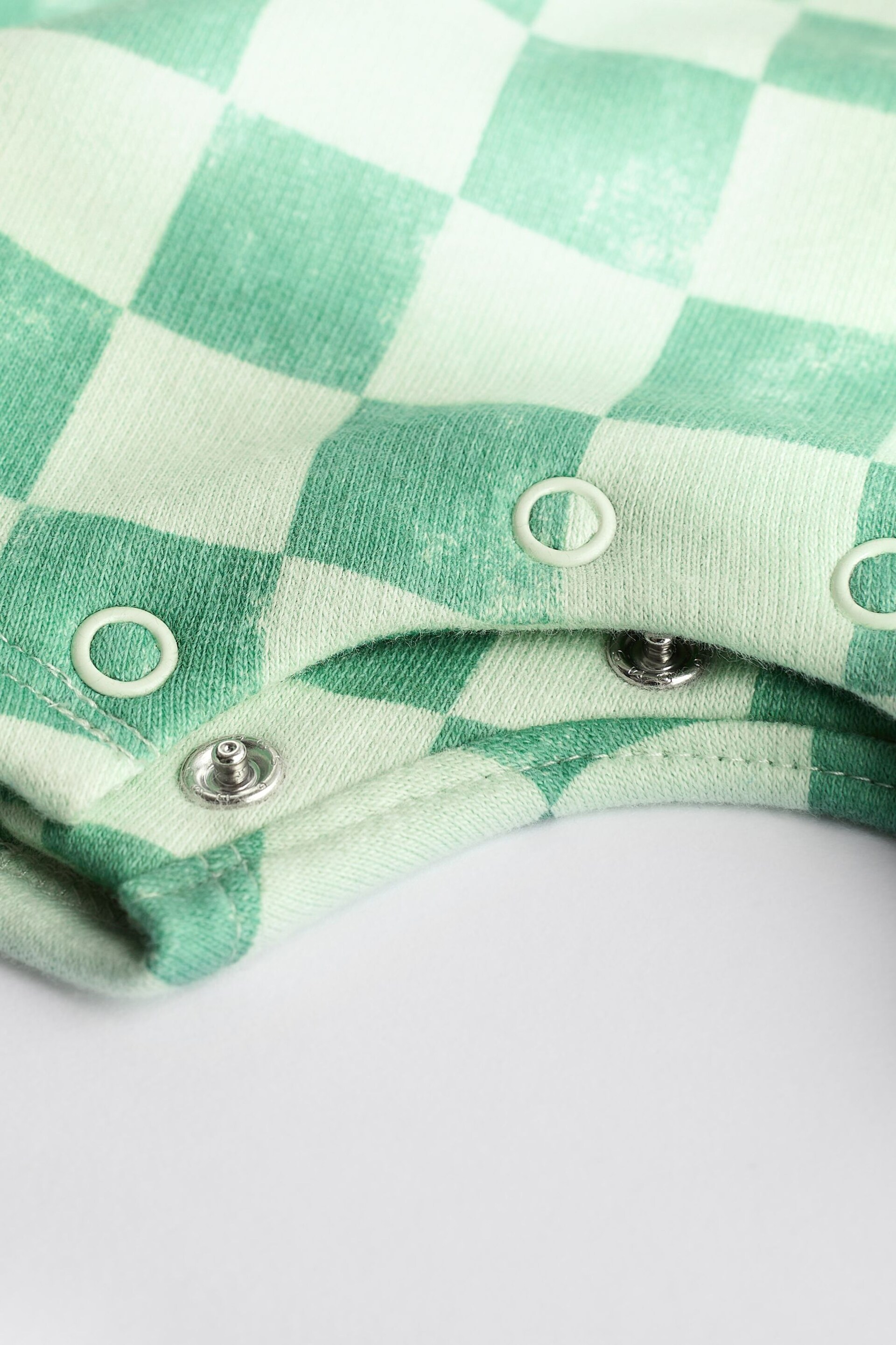 Green/White Checkerboard Baby Jersey Dungarees and Bodysuit Set (0mths-2yrs) - Image 9 of 10