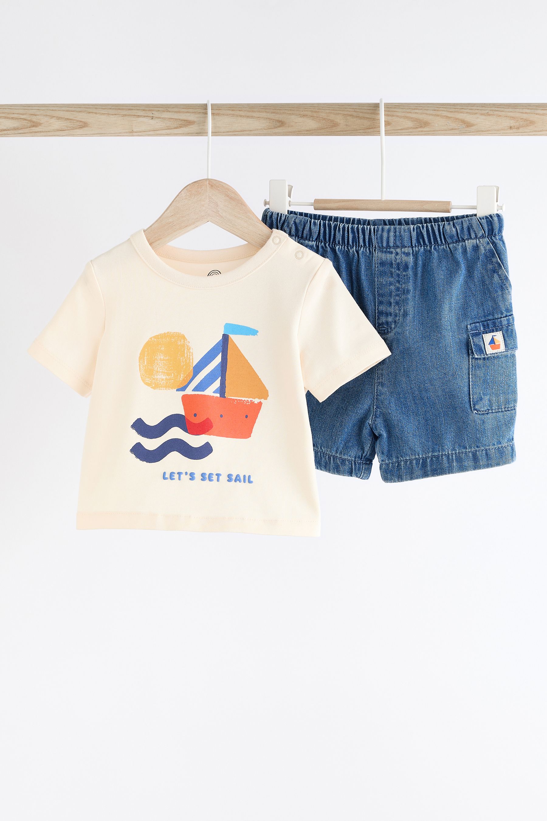 Blue Boat Baby T Shirt and Shorts 2 Piece Set