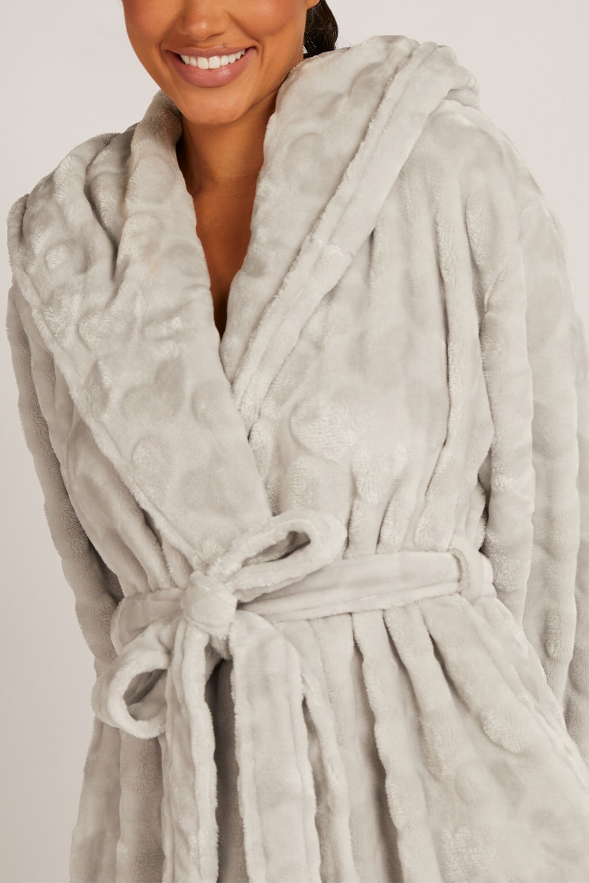 Boux Avenue Grey Heart Embossed Long Supersoft Robe Dressing Gown - Image 4 of 4