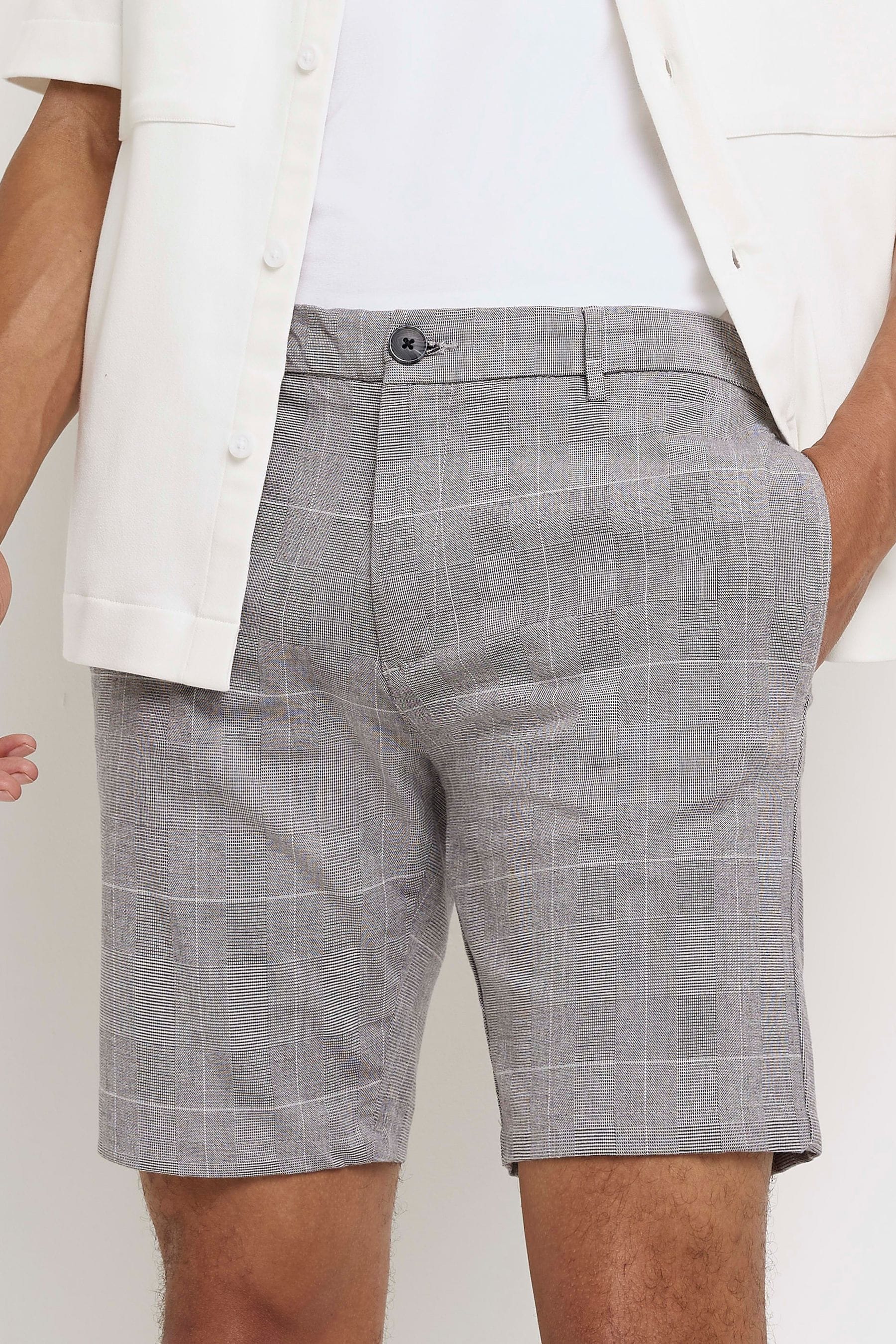 River island chino shorts deals