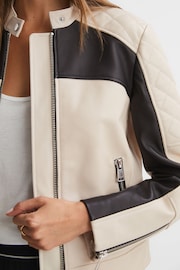 Reiss Black/Neutral Adelaide Leather Collarless Quilted Jacket - Image 4 of 5