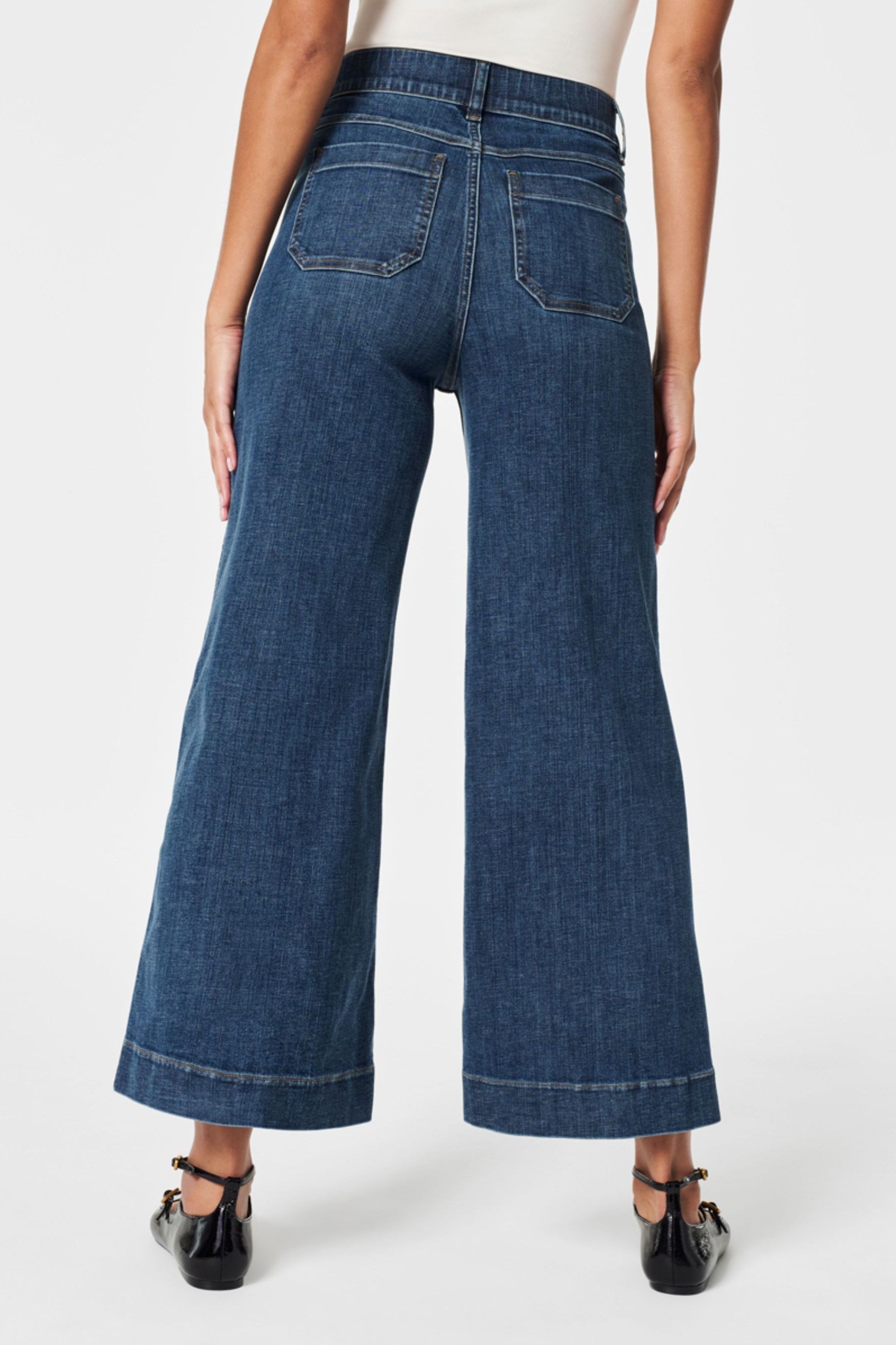 Raw hem wide leg jeans online
