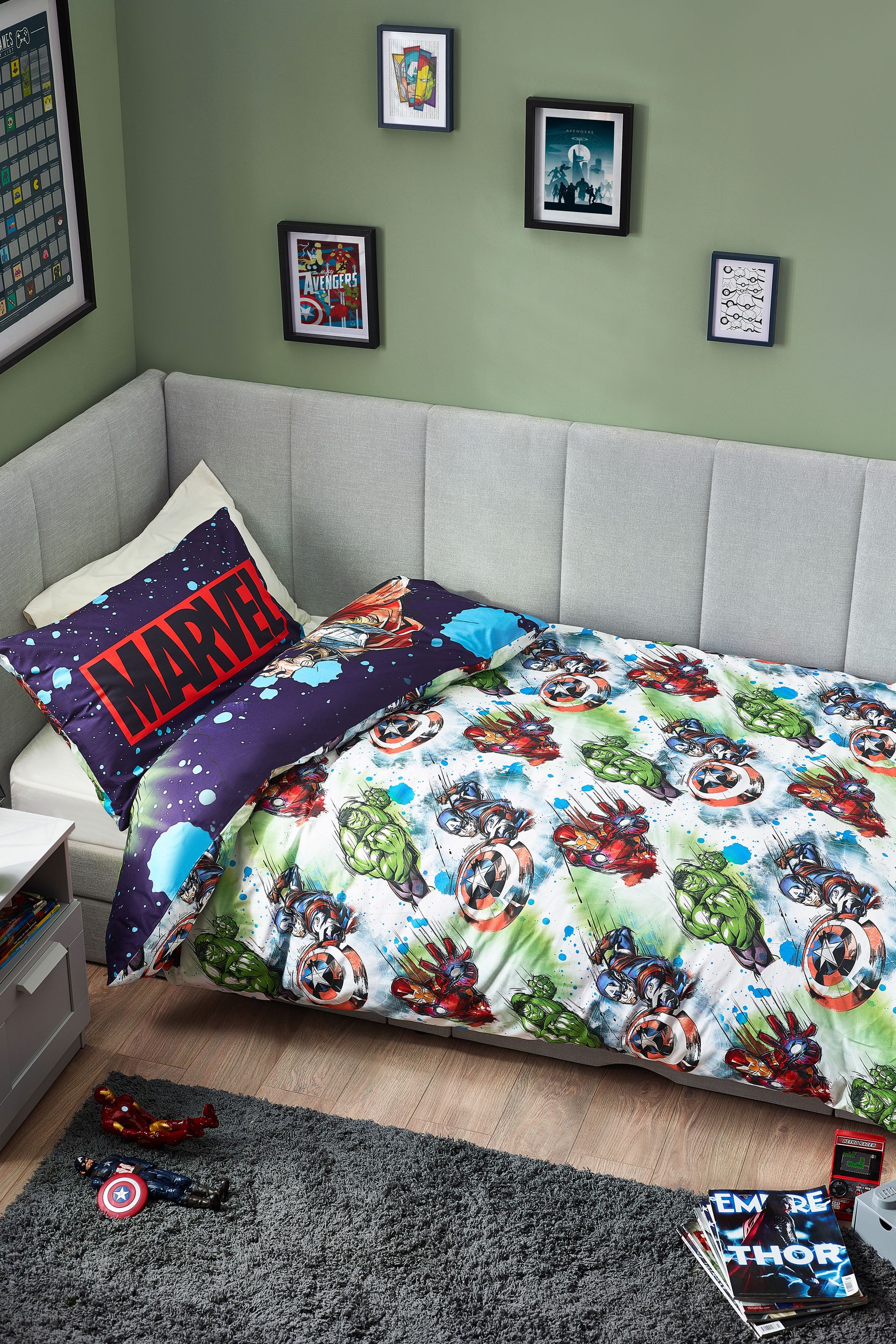 Marvel cot bedding set new arrivals