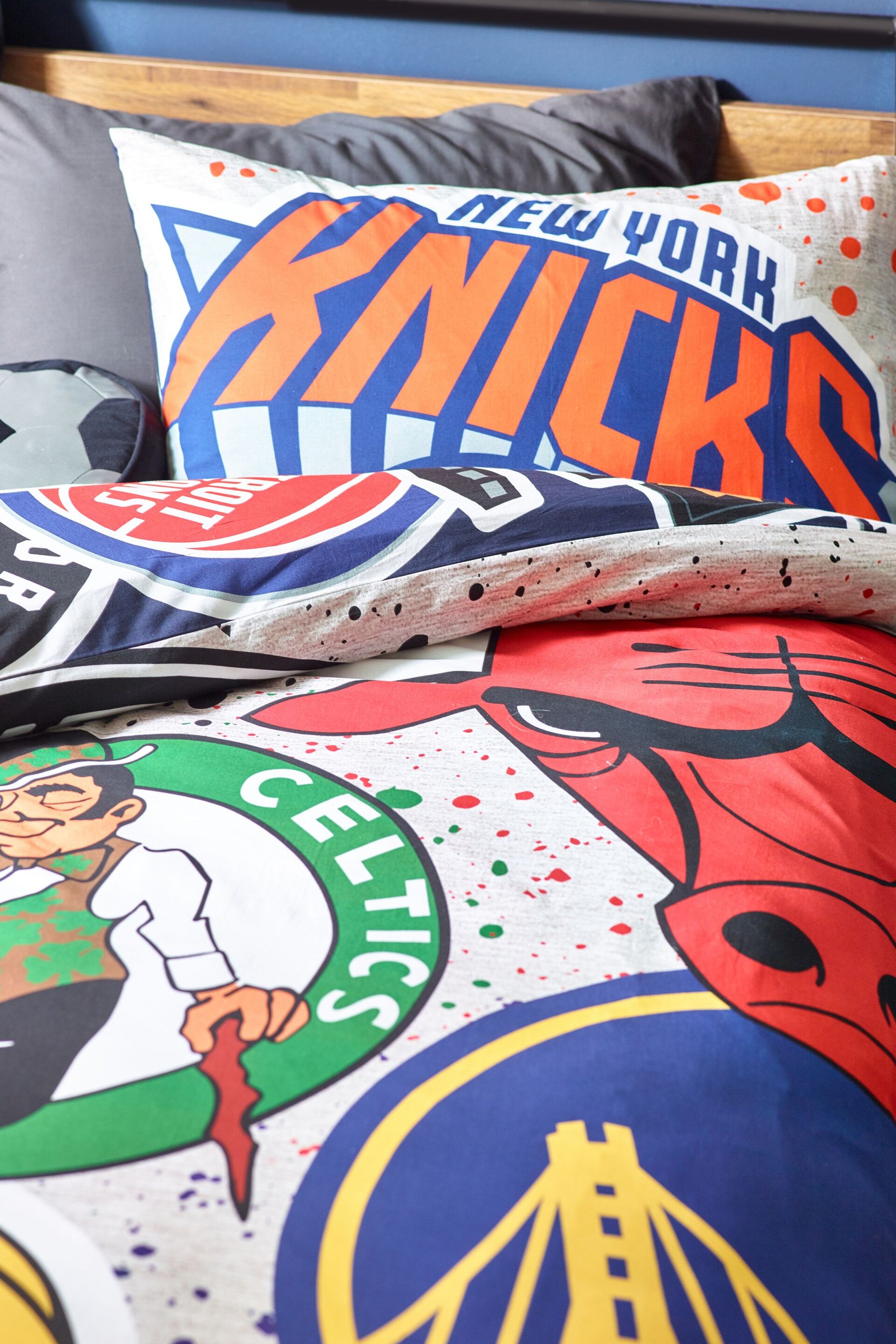 Multi NBA 100% Cotton Duvet Cover and Pillowcase Set - Image 6 of 7