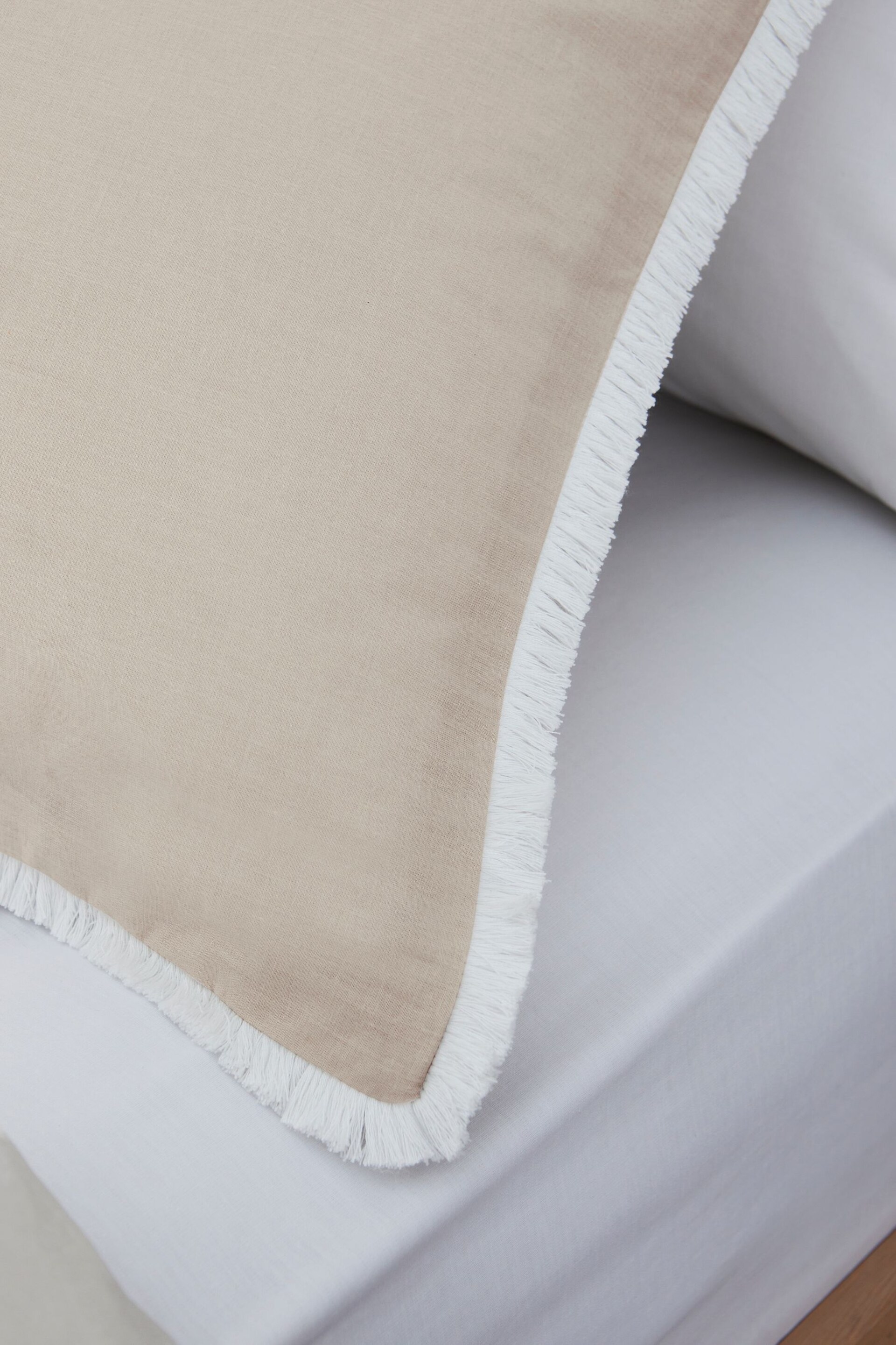 Natural Fringed Edge 100% Cotton Duvet Cover and Pillowcase Set - Image 4 of 5