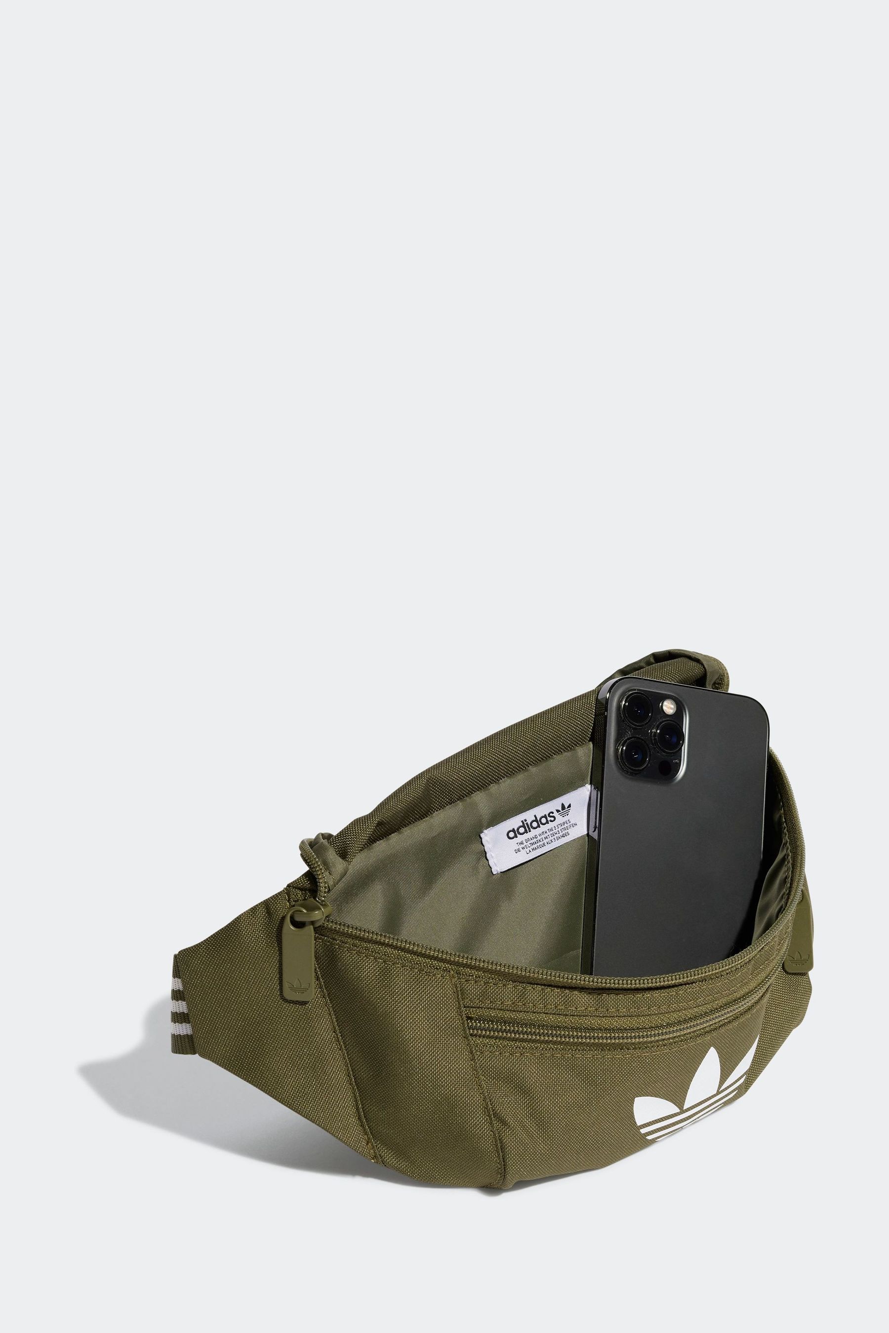 Round waist bag adidas outlet