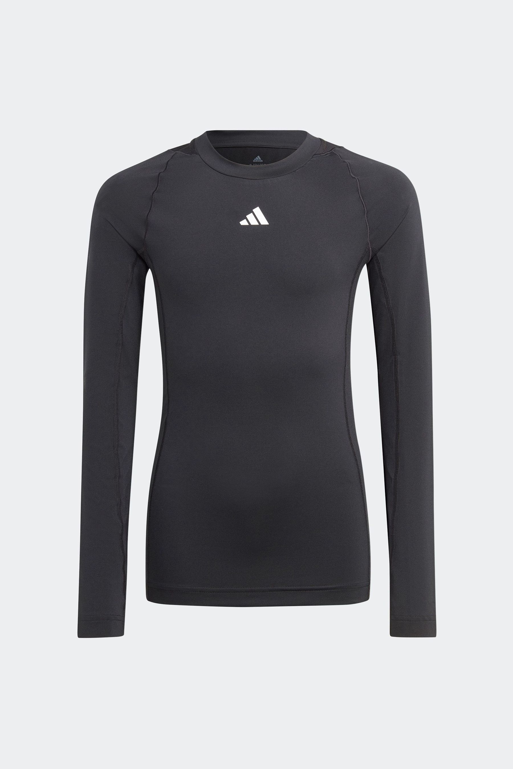 Tops nike y adidas outlet