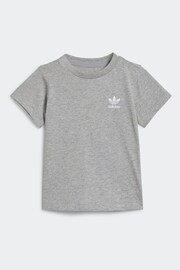 adidas Originals Shorts And T-Shirt Set - Image 2 of 6