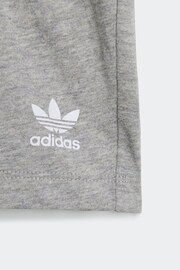 adidas Originals Shorts And T-Shirt Set - Image 6 of 6