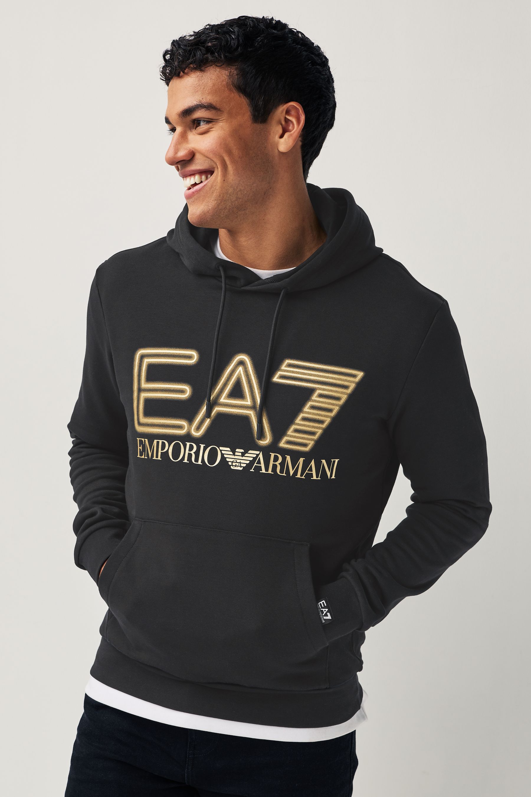 Next ea7 top