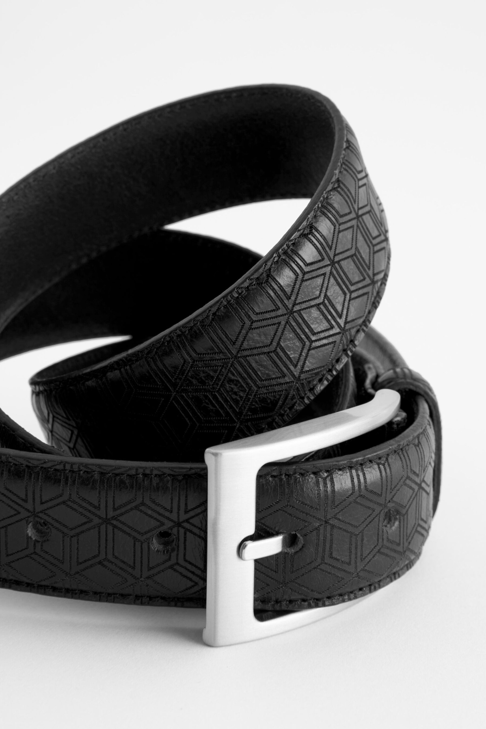 Black Leather Laser Pattern Belt - Image 4 of 5