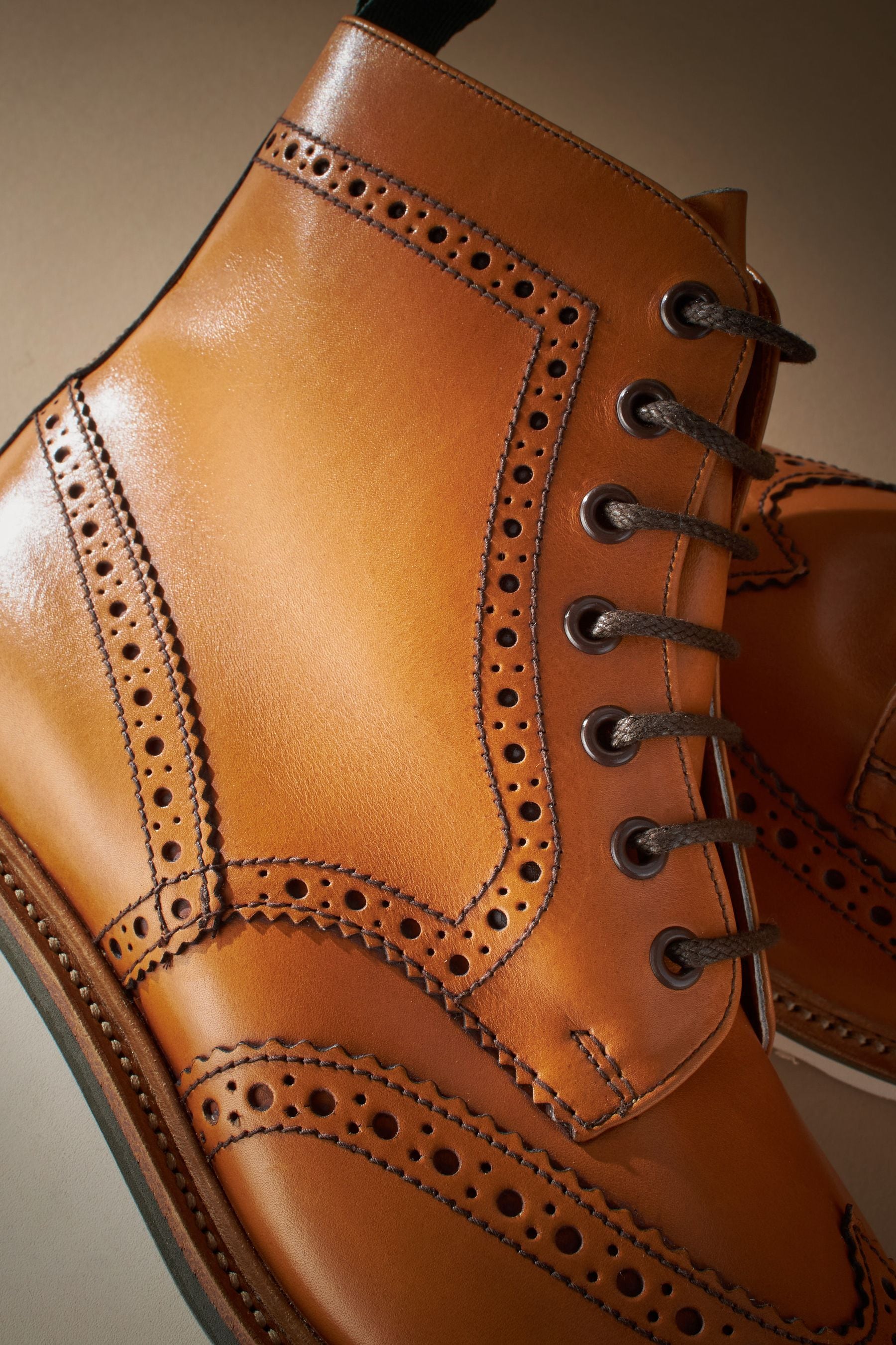 Mens tan leather brogue boots cheap