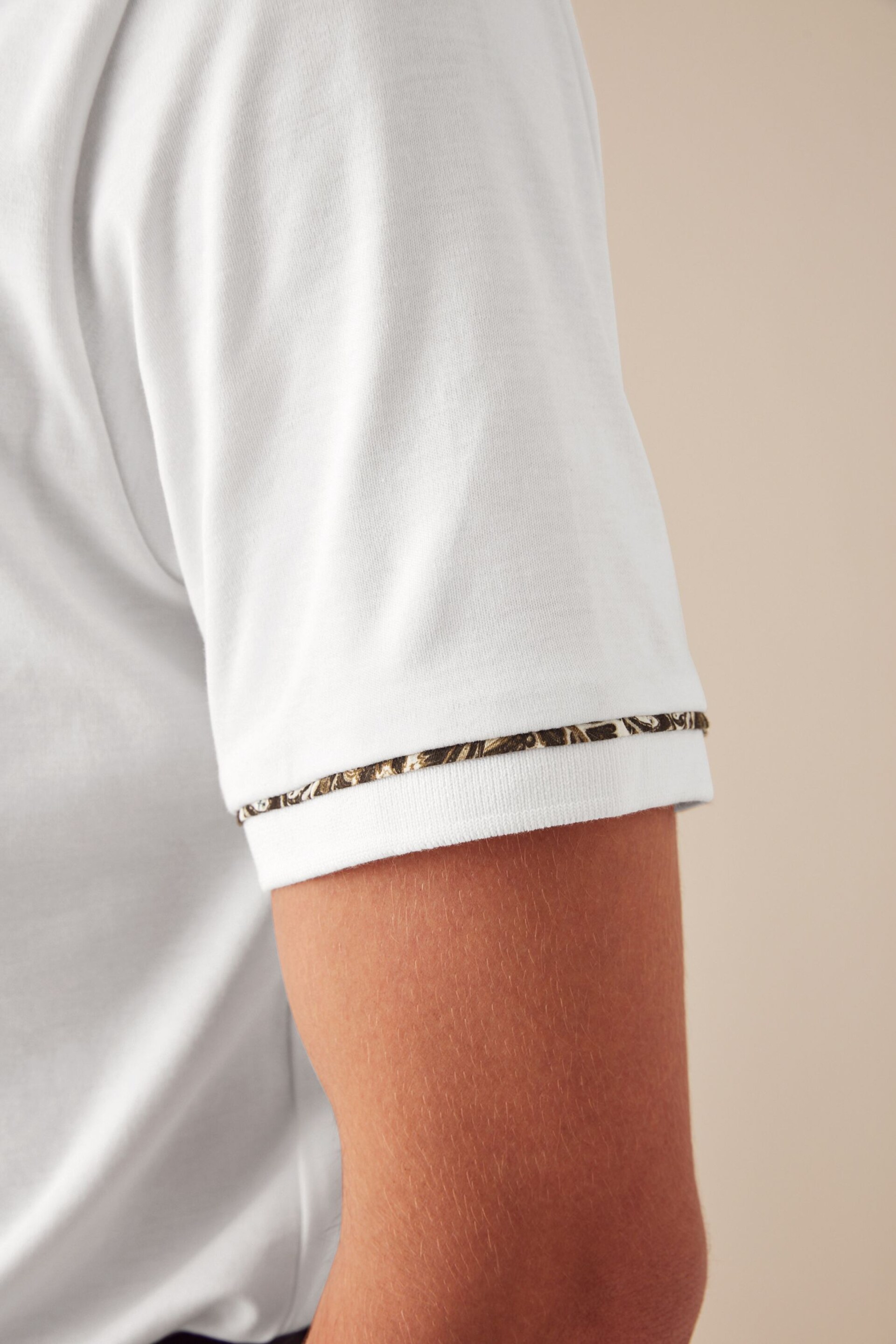 White/Gold Smart Collar Polo Shirt - Image 4 of 9