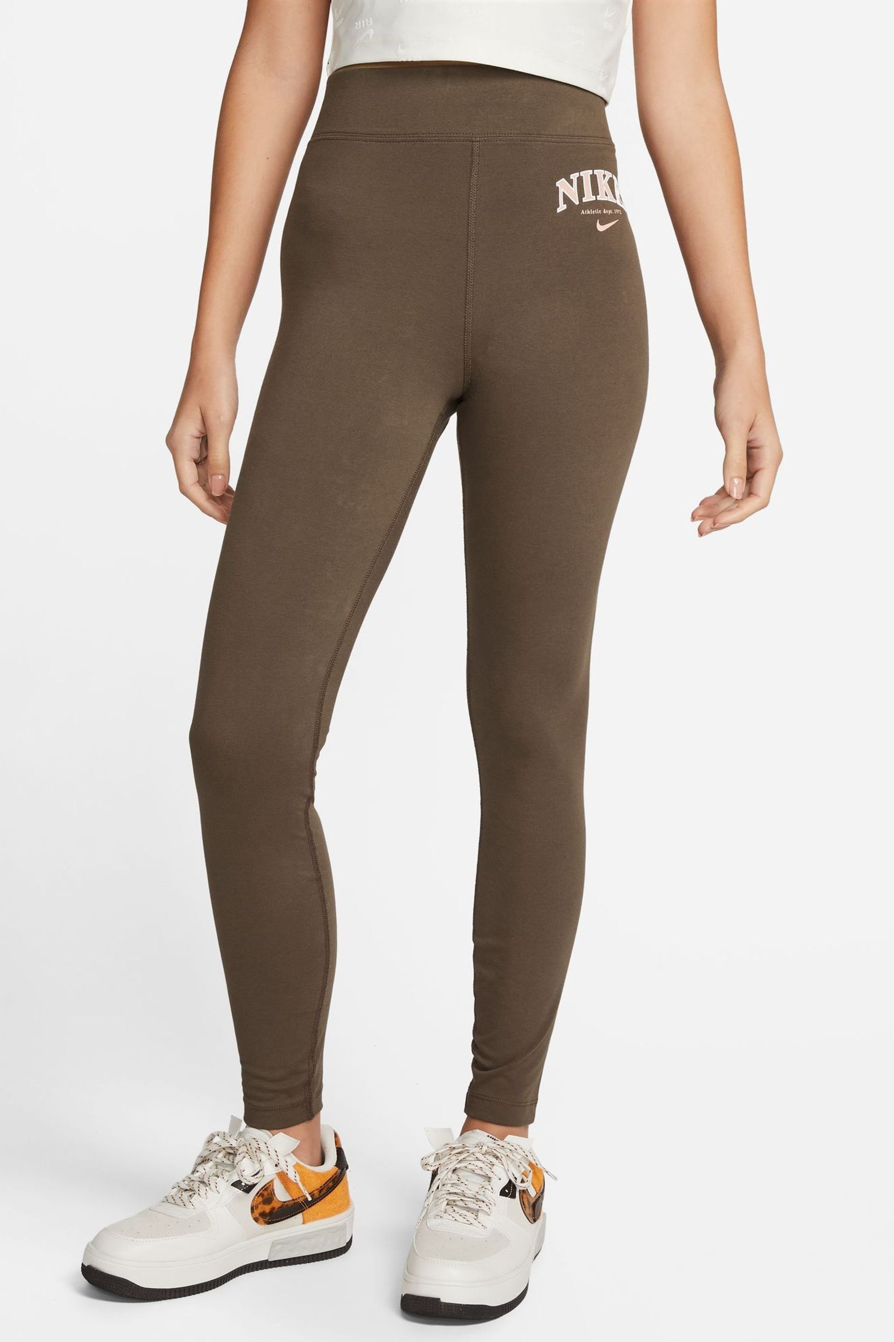 Nike varsity leggings store