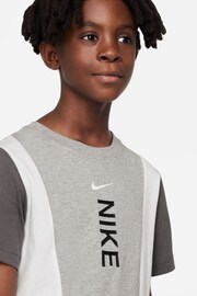 Nike Grey Hybrid T-Shirt - Image 4 of 4