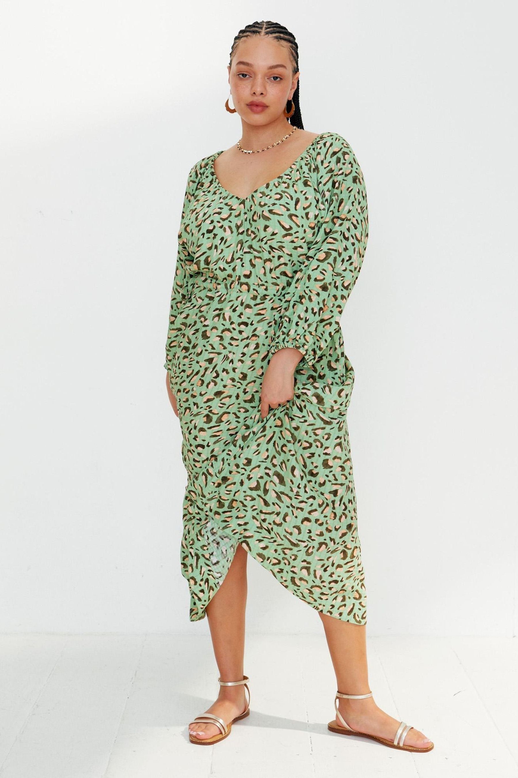 Oliver bonas leopard print midi dress store