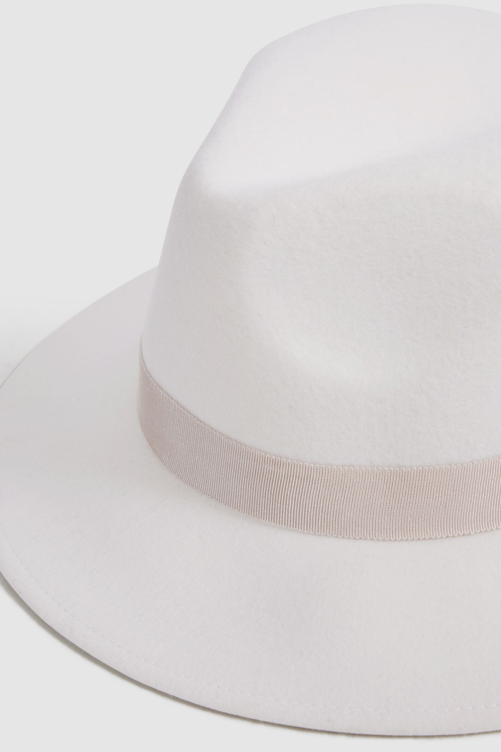 Reiss Ivory Ally Wool Fedora Hat - Image 4 of 4