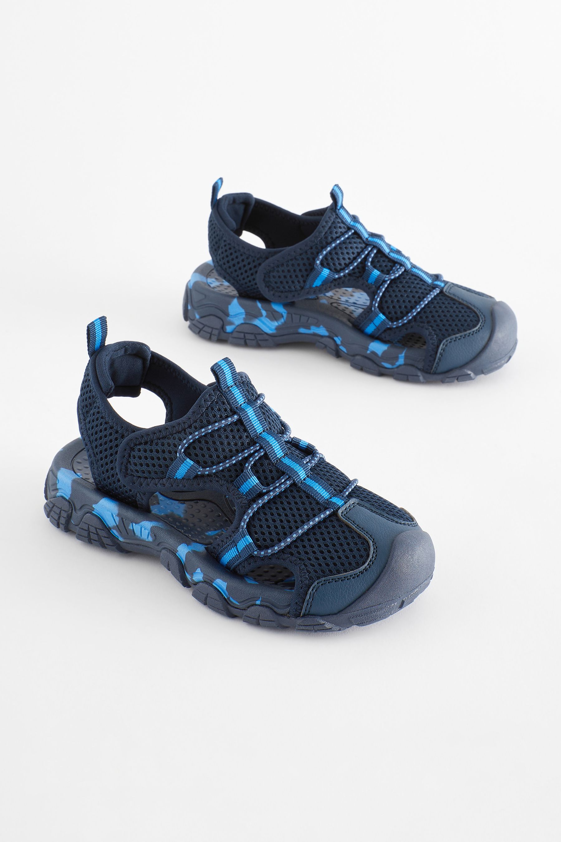 Navy blue closed toe shoes shop