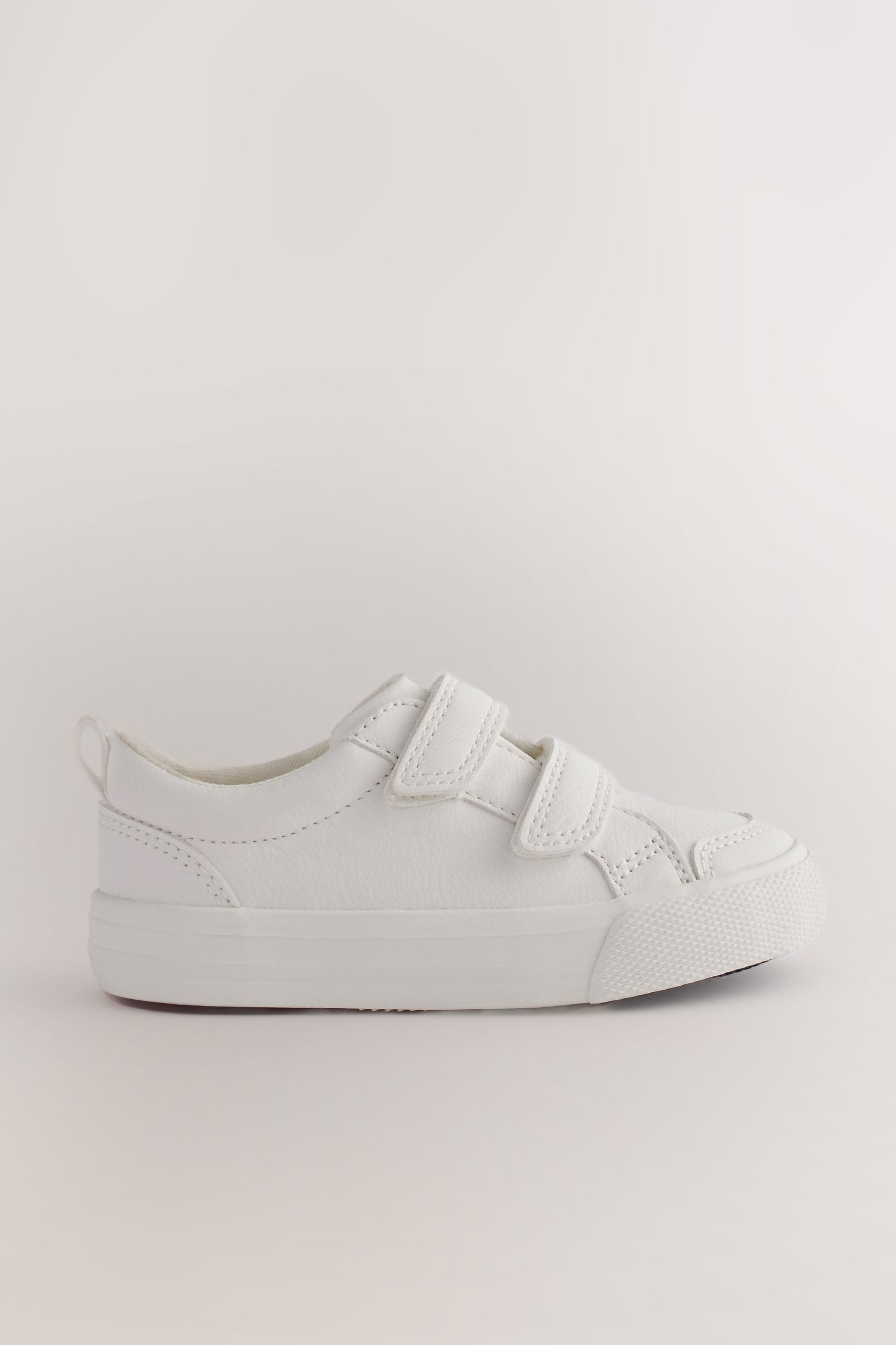 Women's athletic shoes with velcro straps 2025