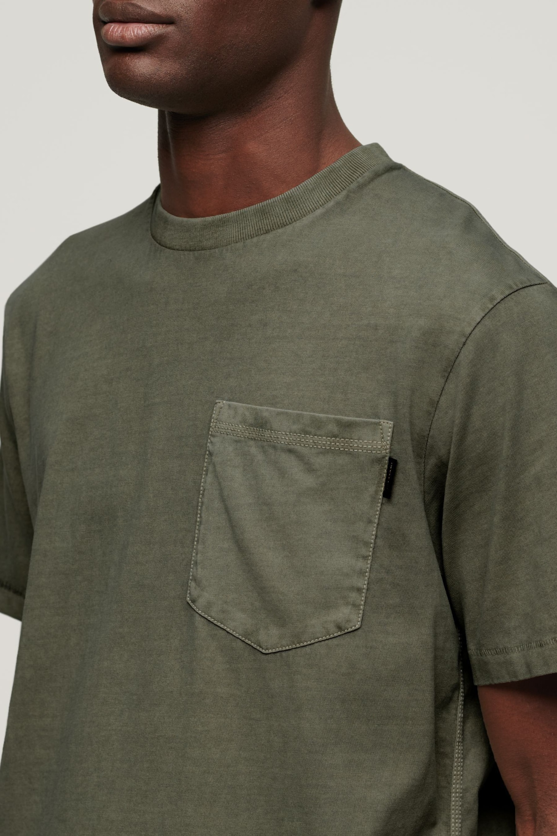 Superdry Green Contrast Stitch Pocket T-Shirt - Image 3 of 6