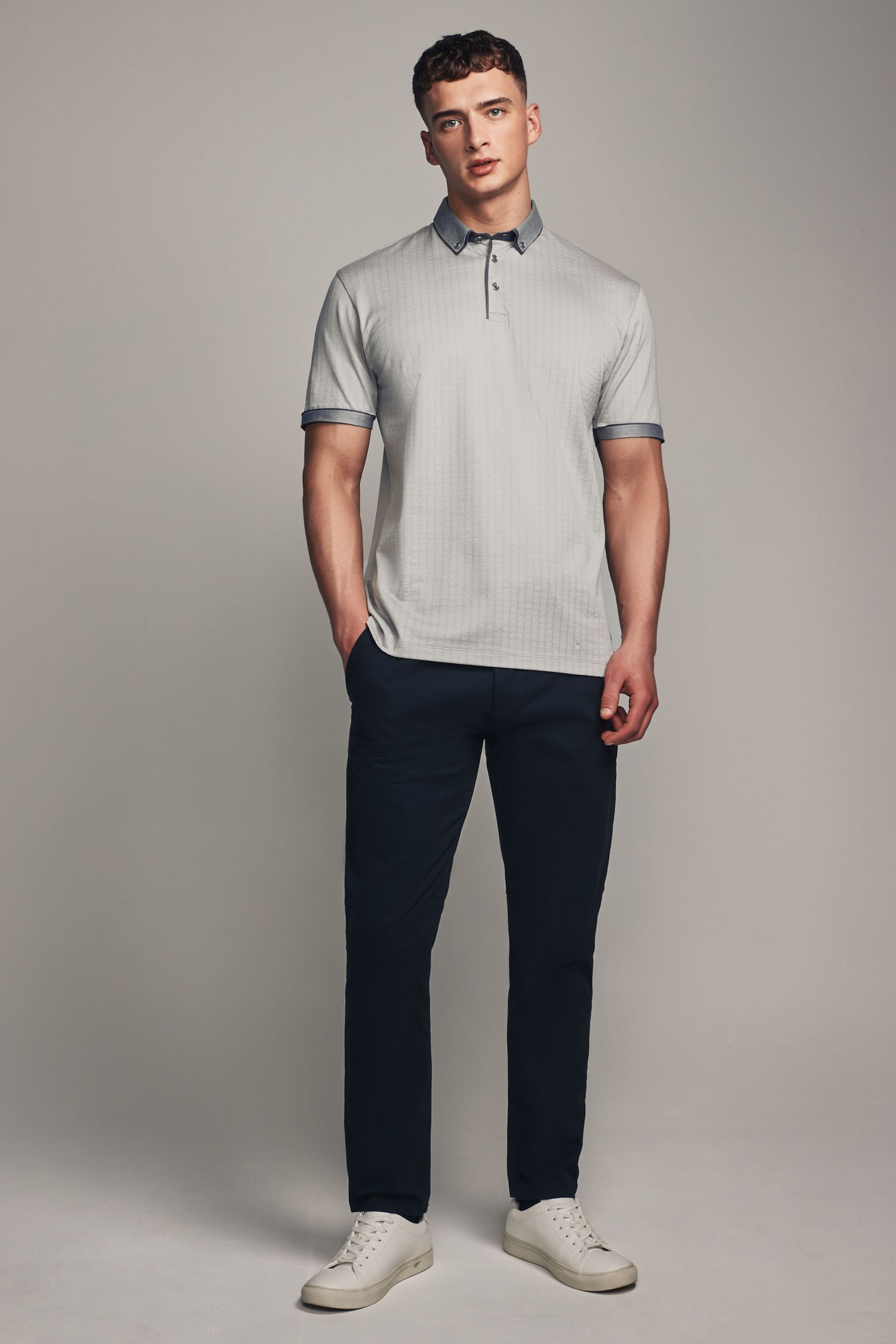 Grey Short Sleeve Smart Collar Polo Shirt - Image 2 of 9
