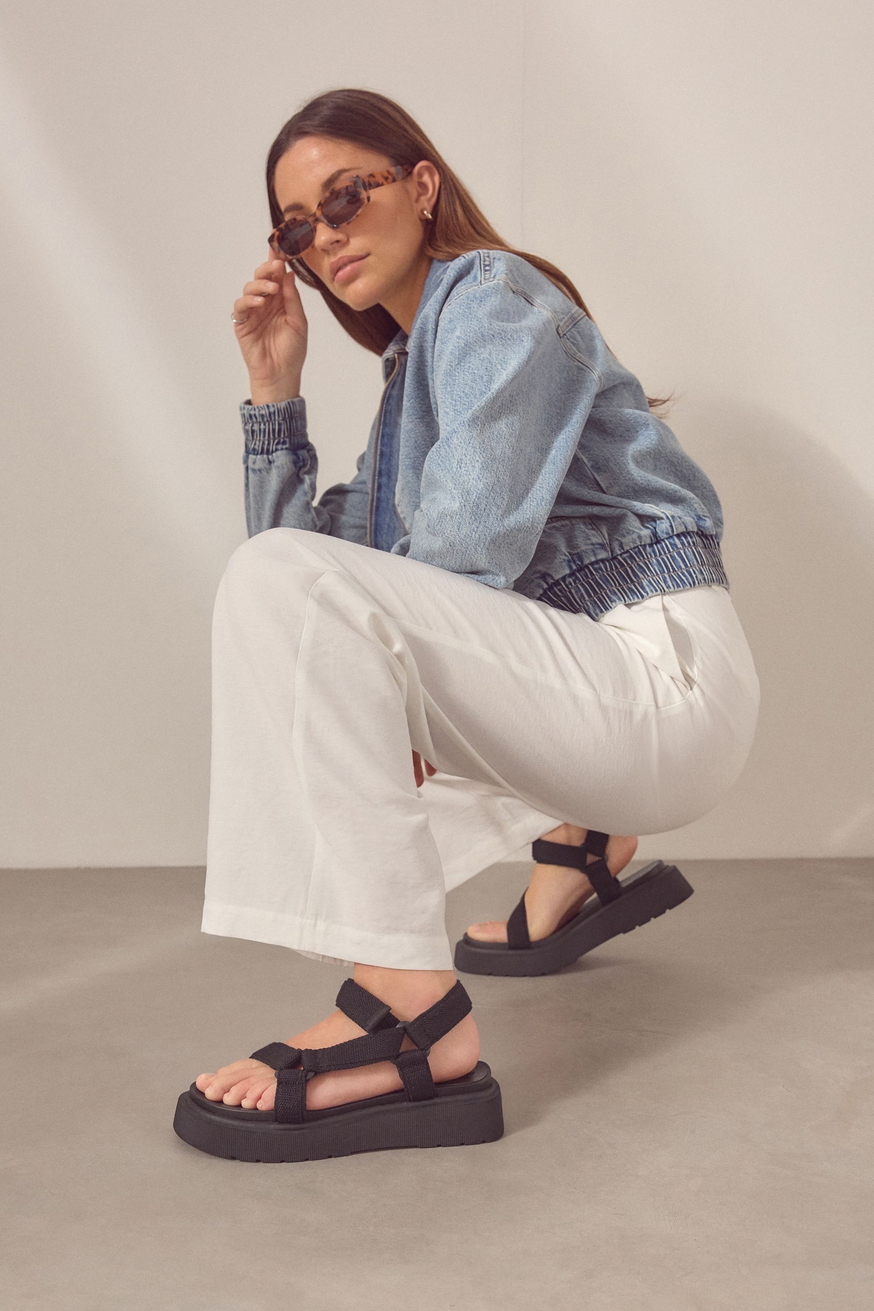 9s chunky sandals on sale