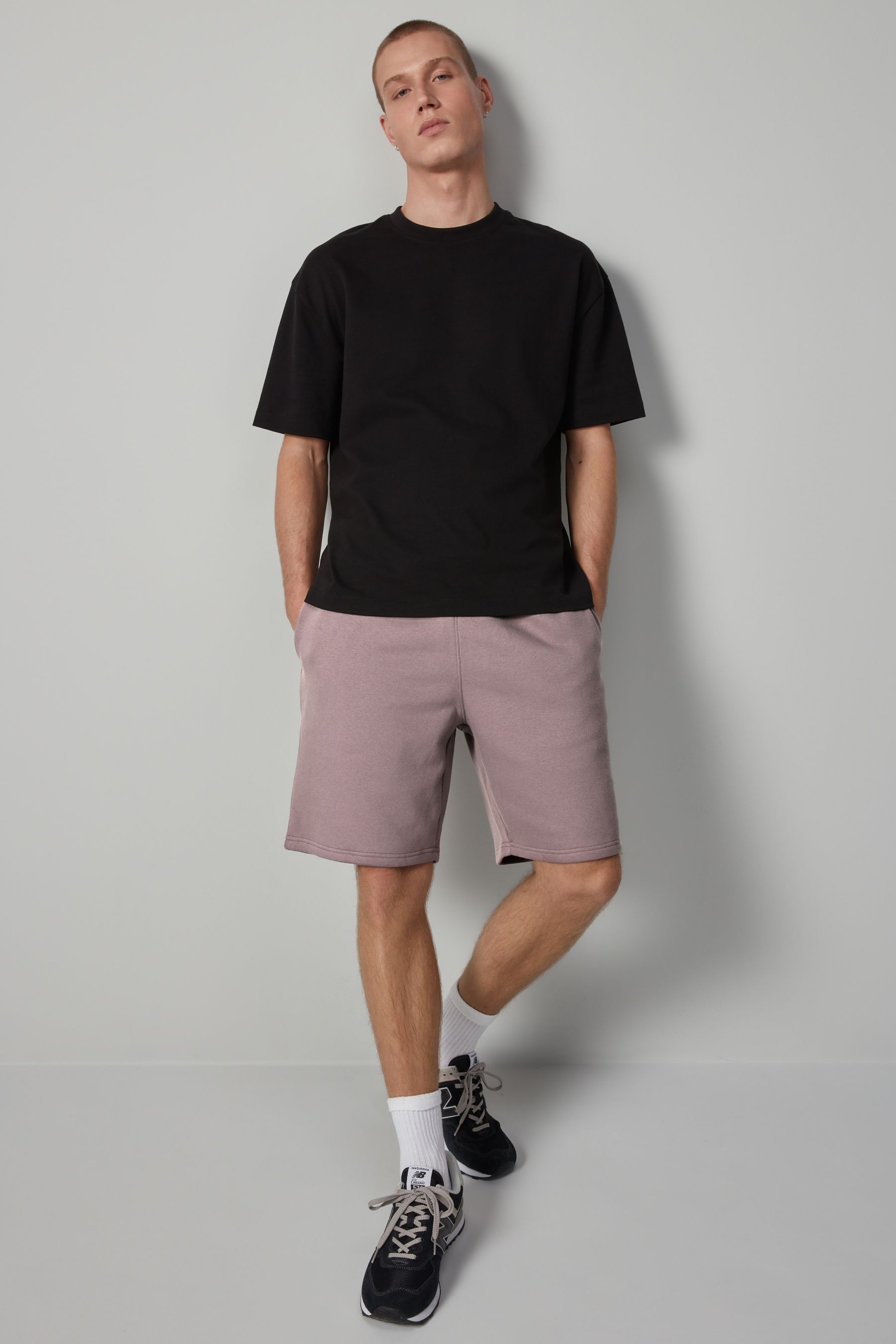 Knee length jersey shorts store