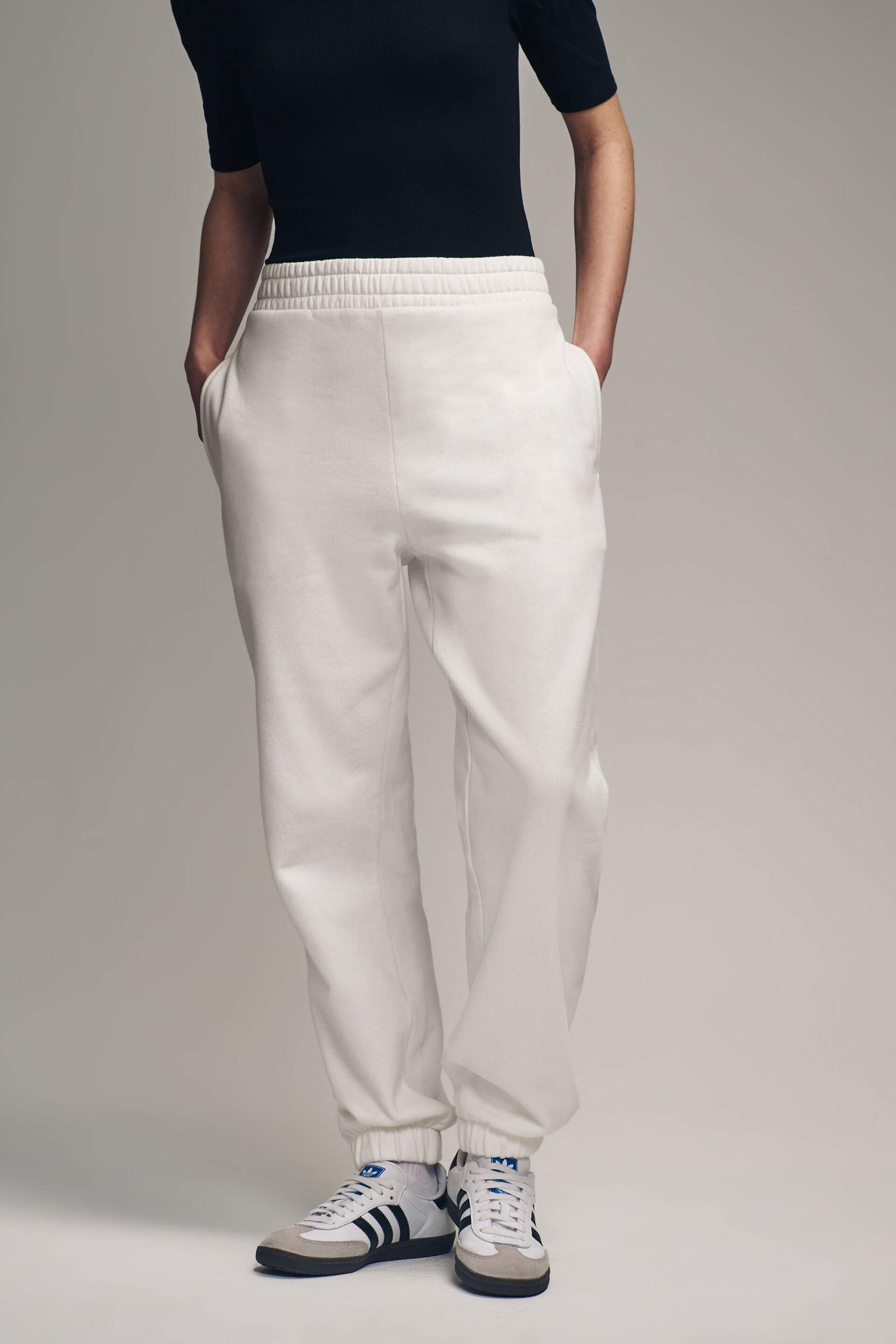 The Set Mink Brown/Cream Cuffed Joggers 2 Pack - Image 8 of 12