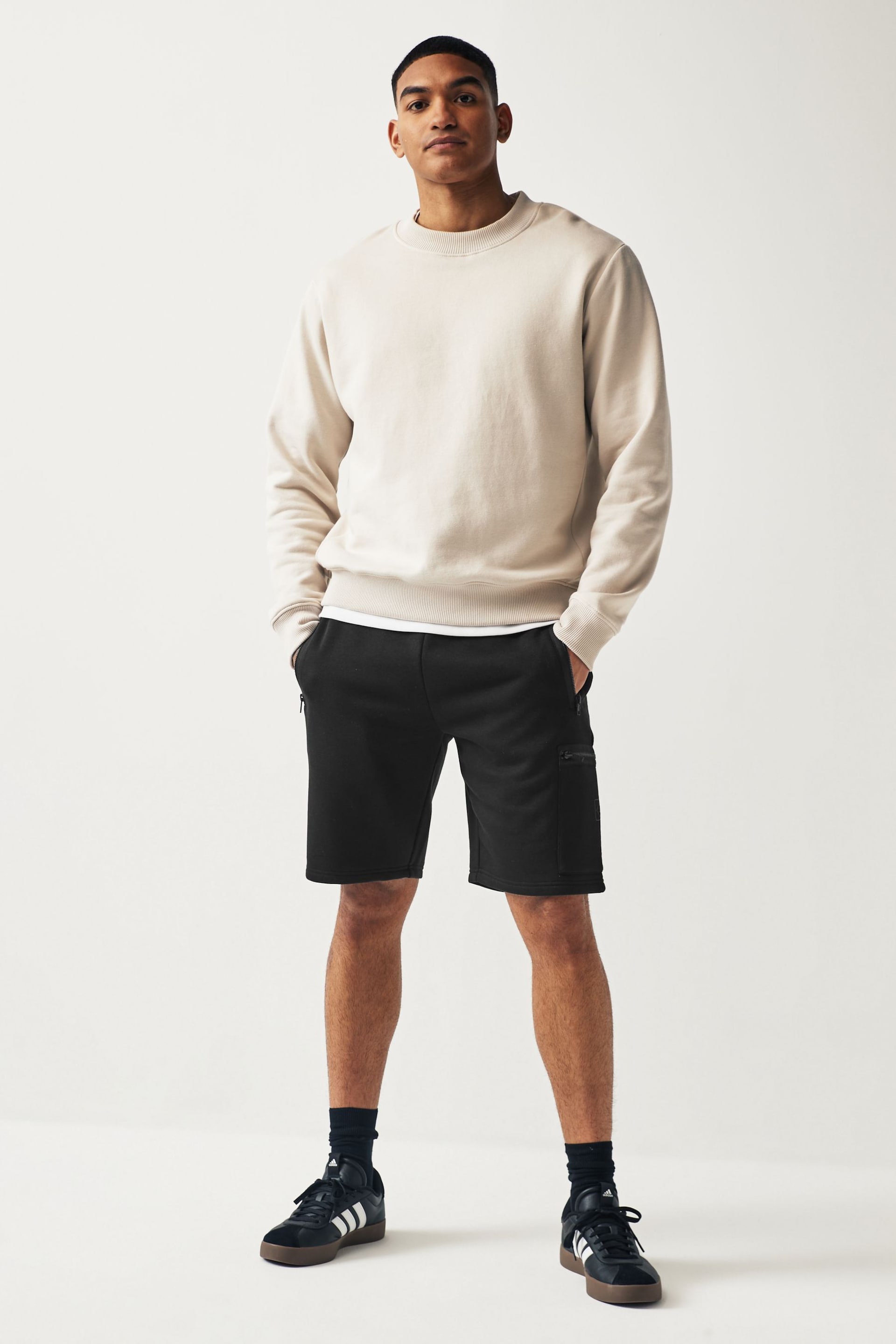 Black Utility Jersey Shorts - Image 2 of 9