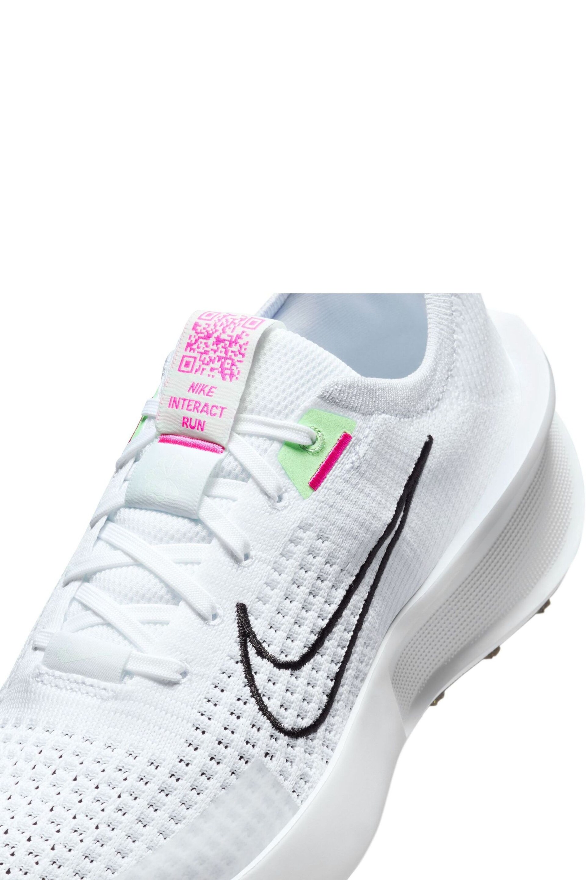 Nike White/Black Interact Run Running Trainers - Image 9 of 11