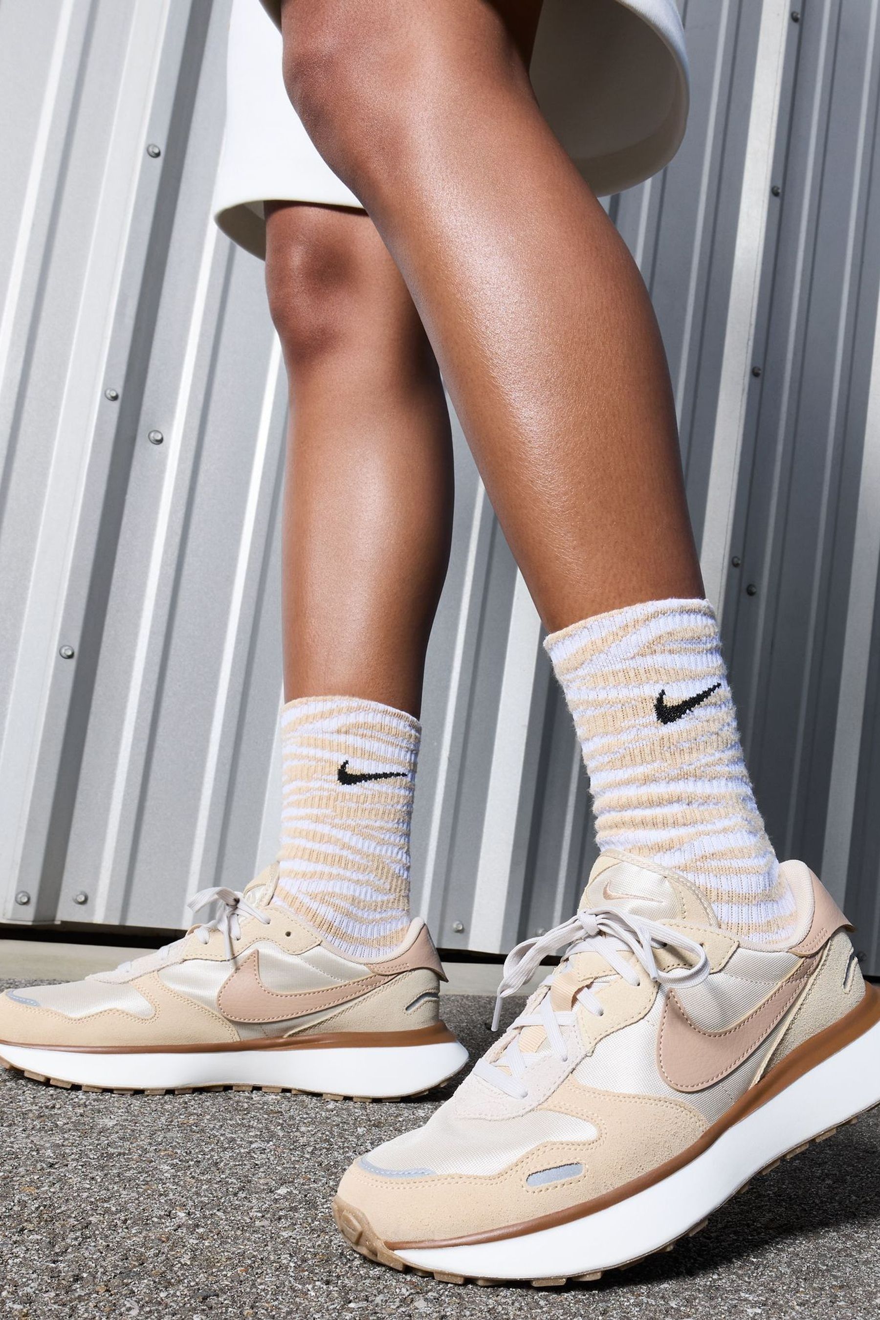 Nike waffle baby girl shoes best sale