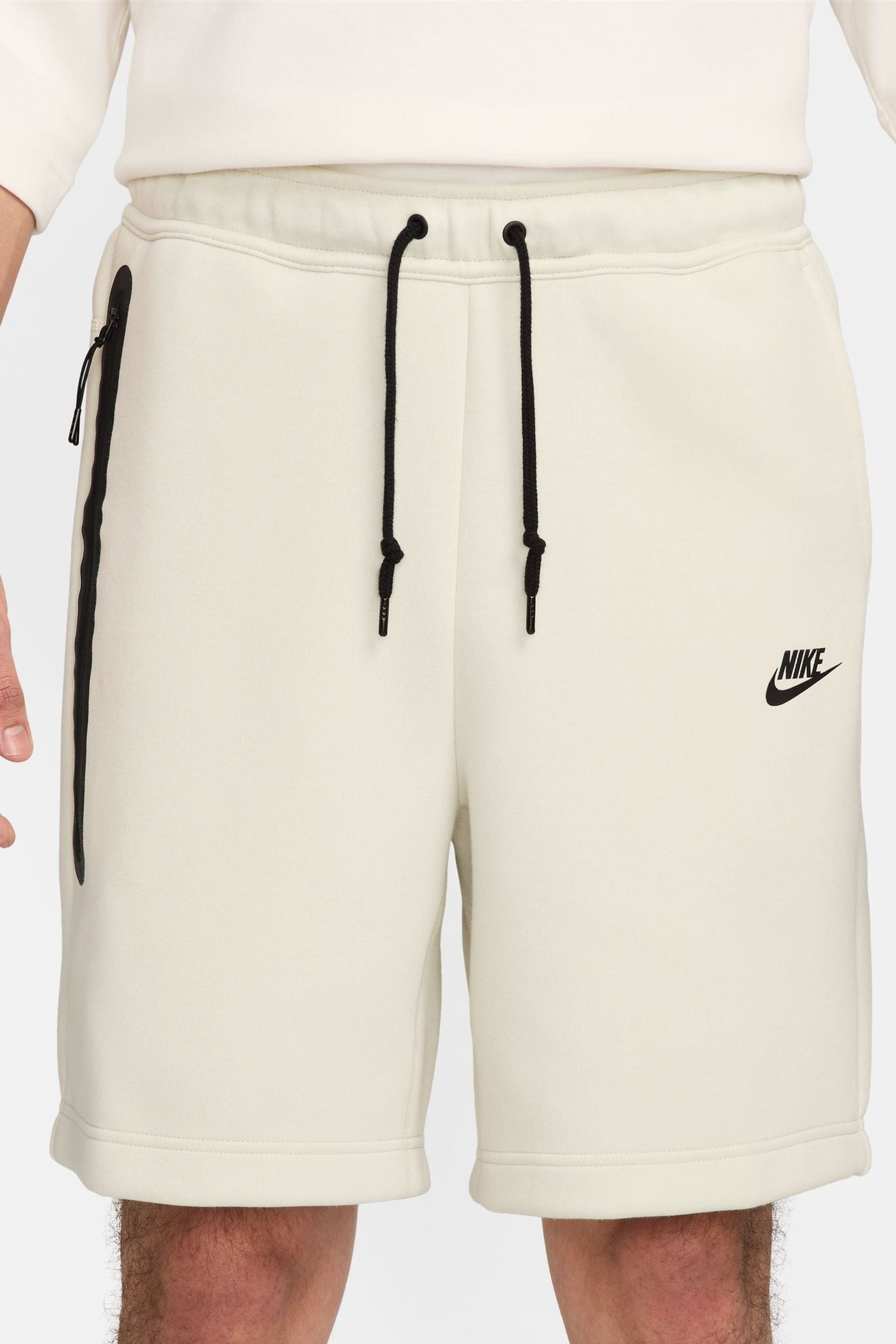 Nike Cream Tech Fleece Shorts
