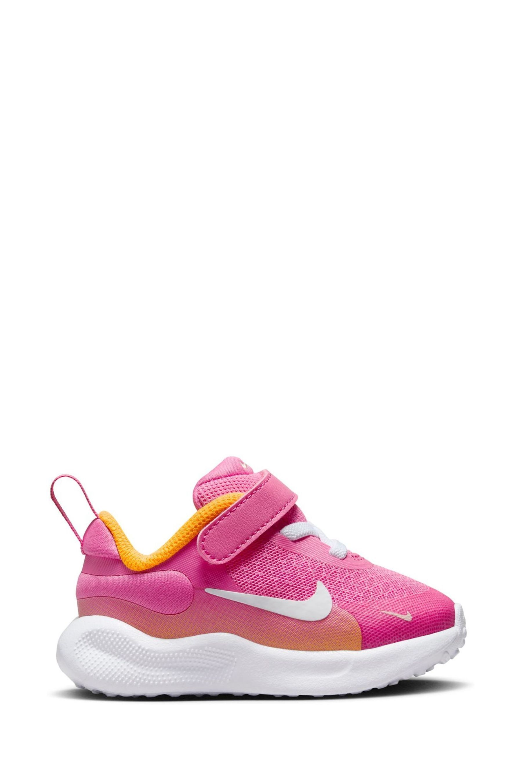 Nike revolution infant trainers hotsell