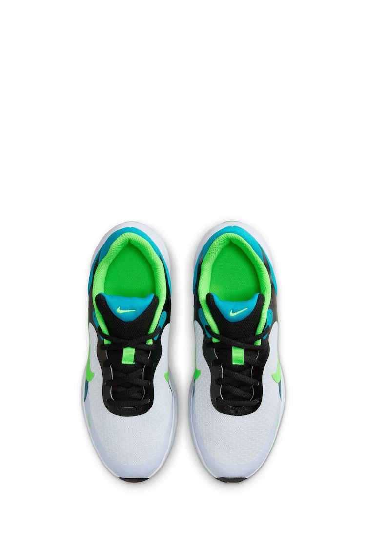 Nike Blue/Green Youth Revolution 7 Trainers - Image 12 of 12