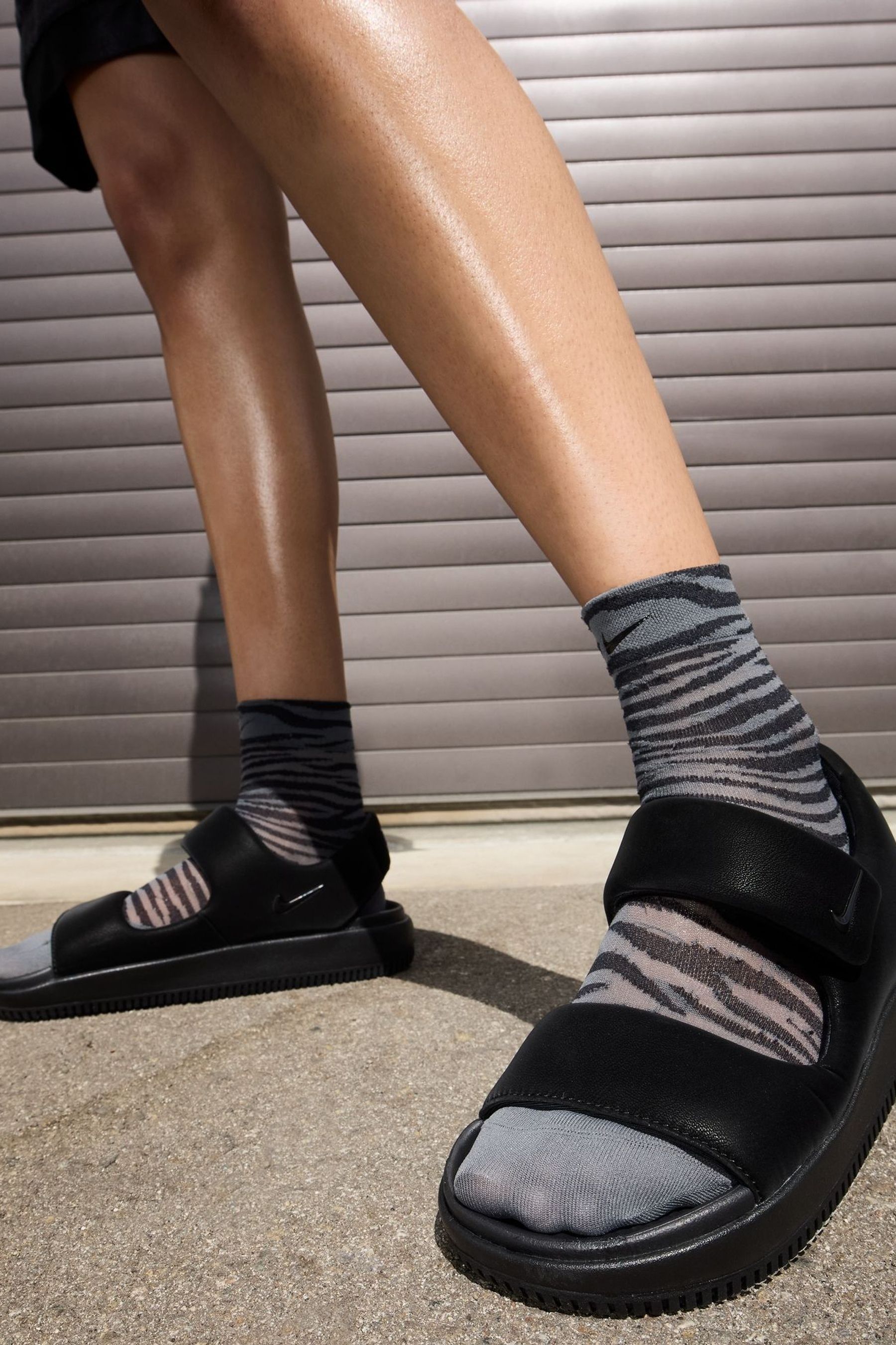 Nike active sandals 2025
