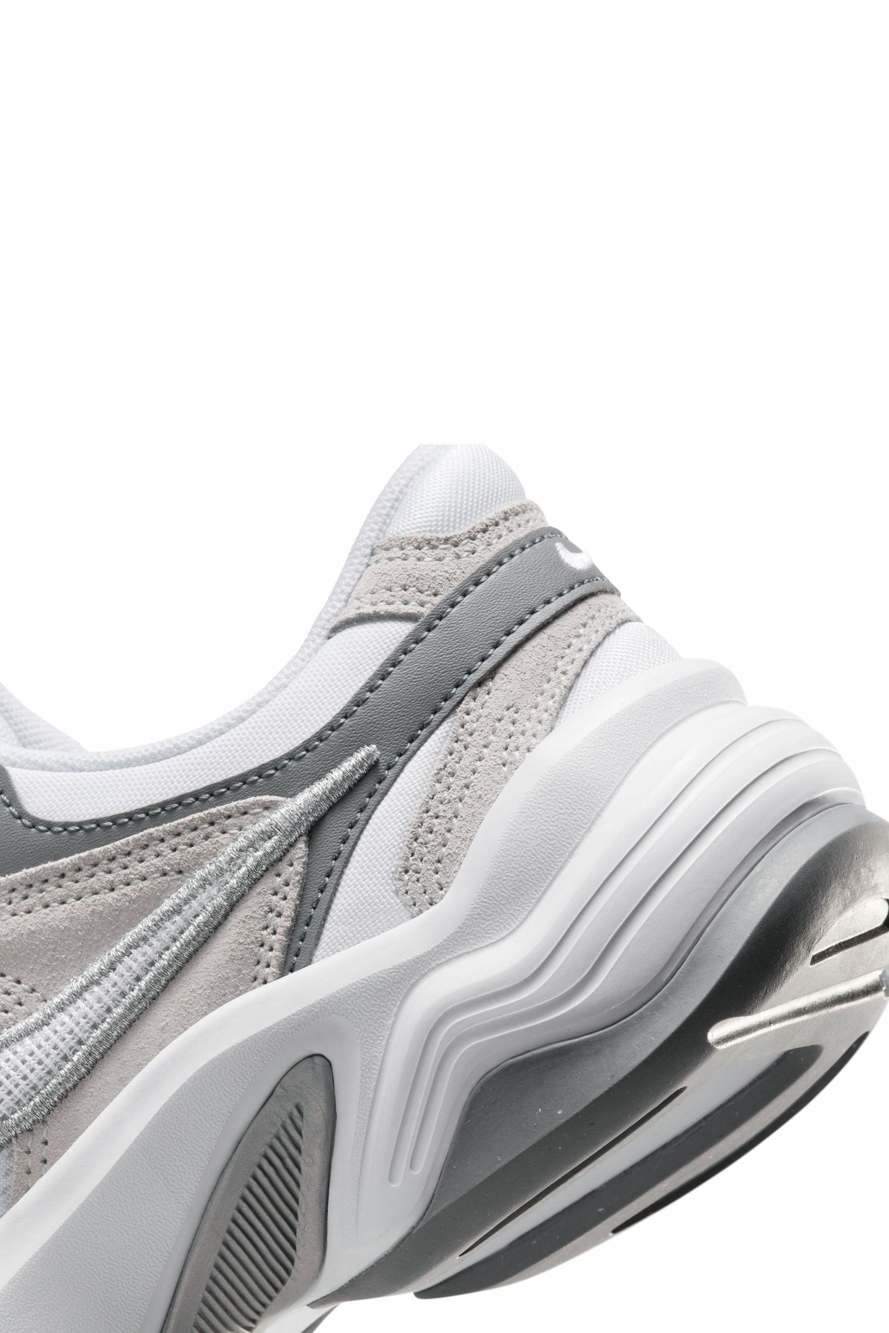 Nike white sneakers 218 new arrivals