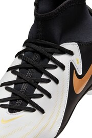 Nike White Jr. Phantom Luna Club Multi Ground Football Boots - Image 7 of 9