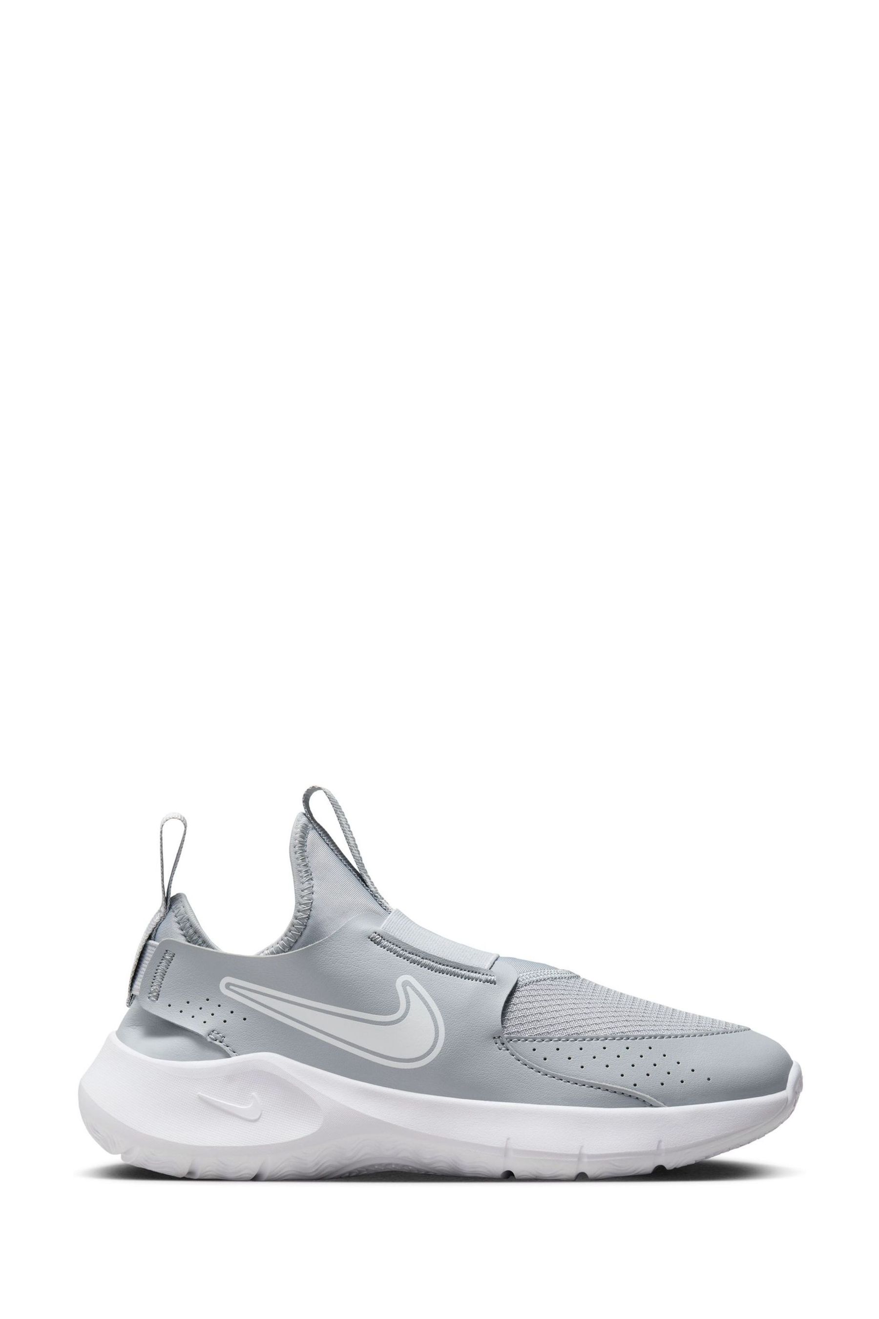Nike flex youth sale