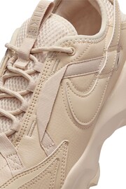Nike White TC7900 Trainers - Image 10 of 11