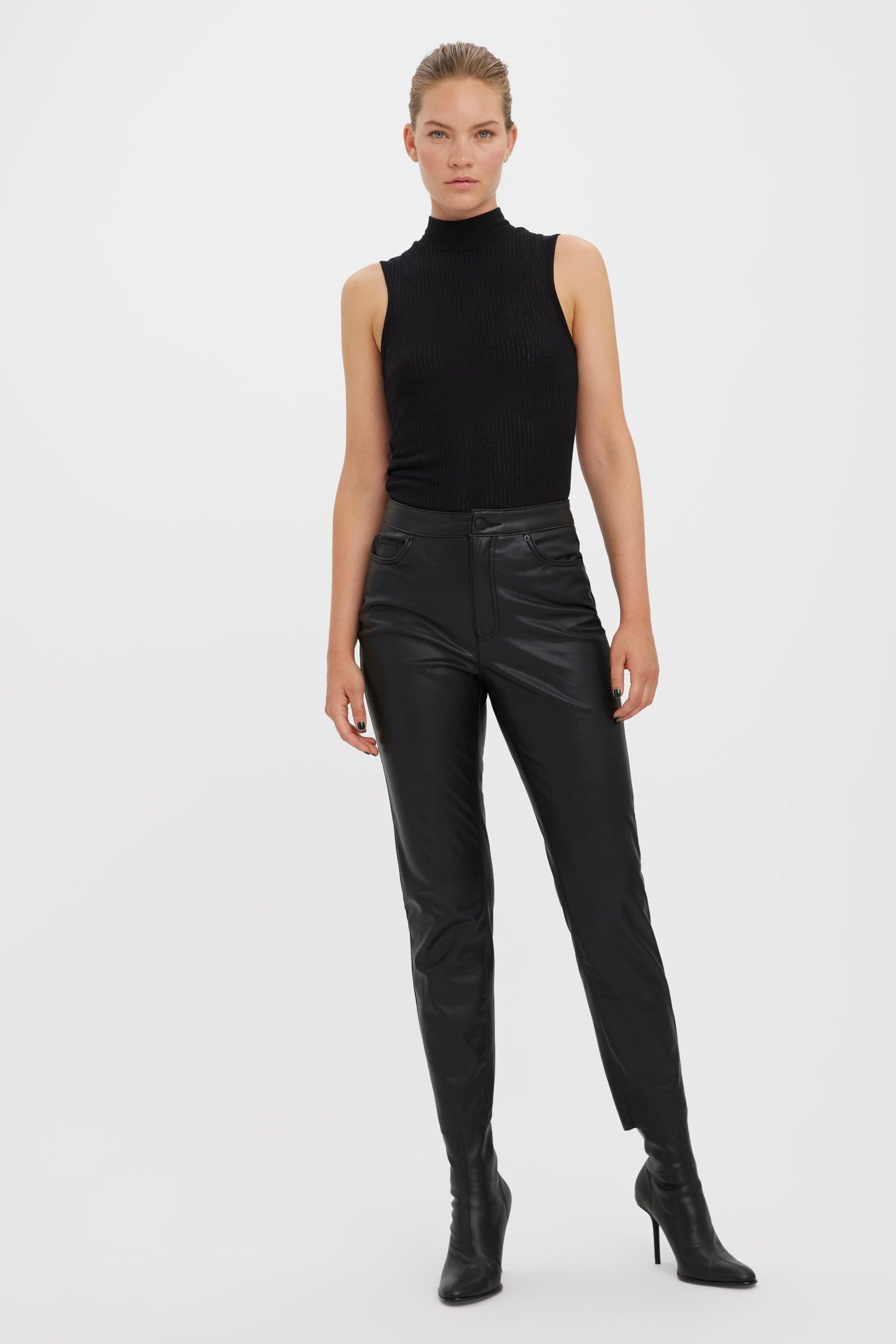 Vero moda stay black jeans on sale