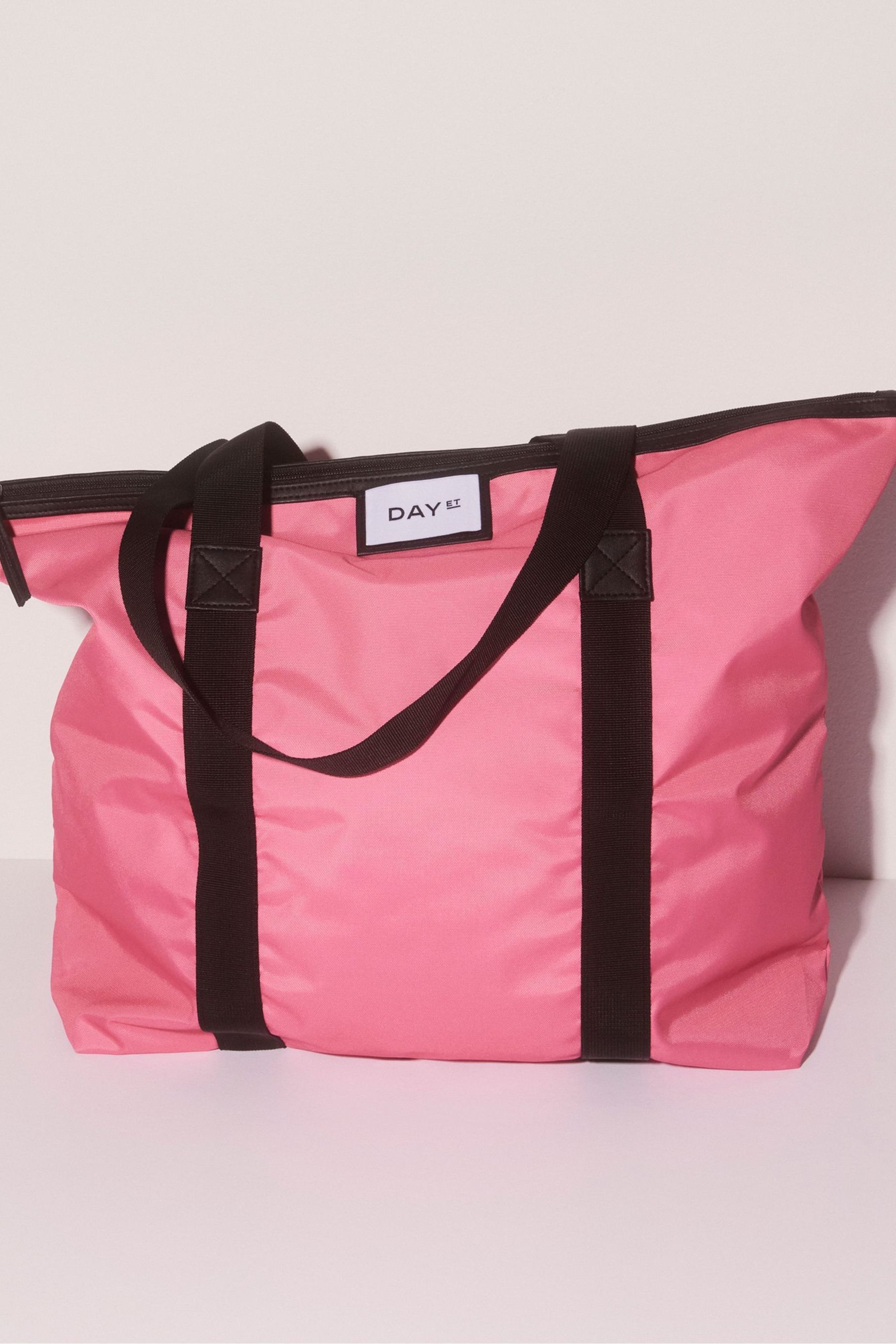 Buy Day Et Bubblegum Medium Gweneth RE S Tote Bag from Next Luxembourg