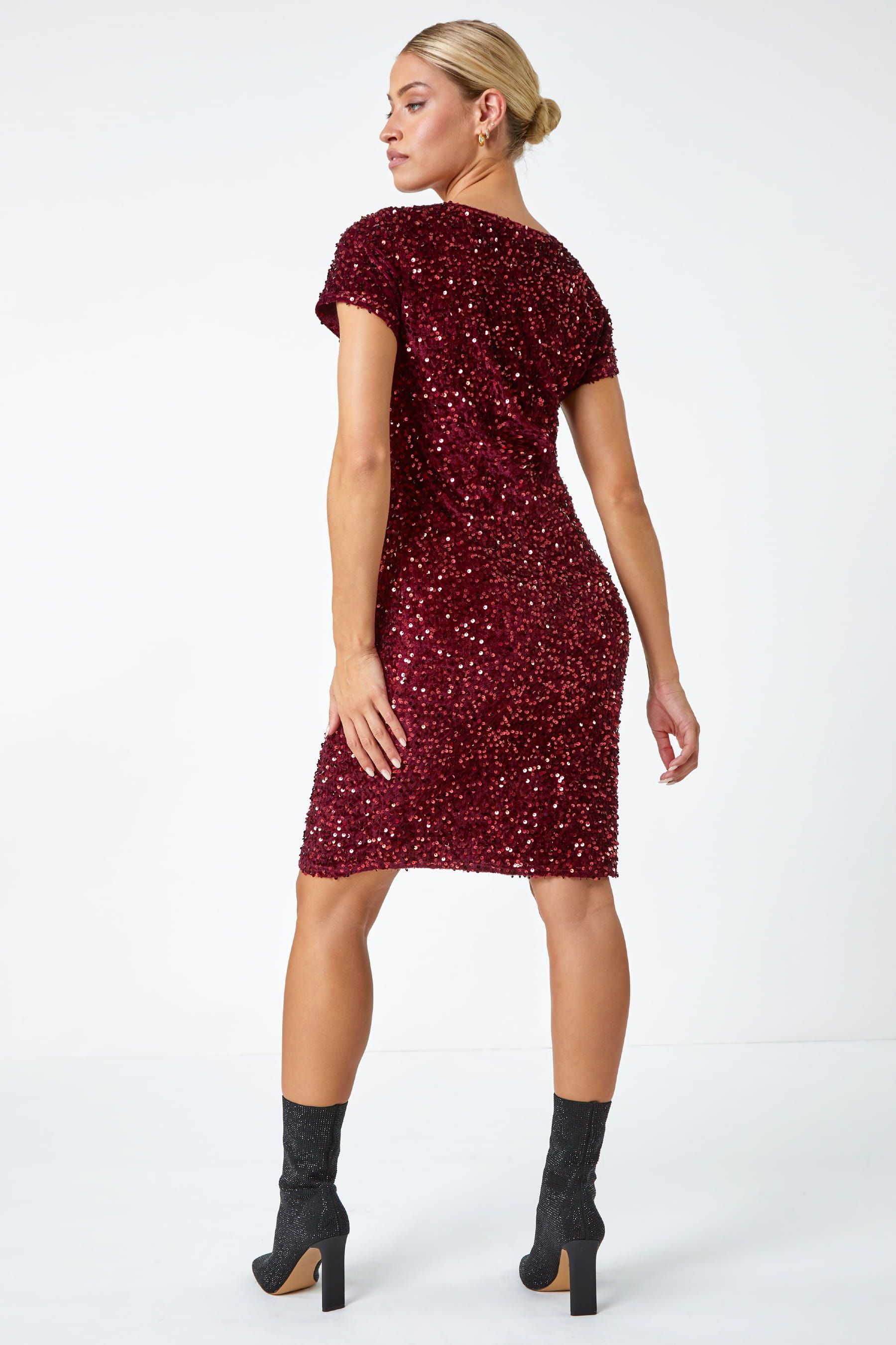 Shift cocktail dress embellished 2025