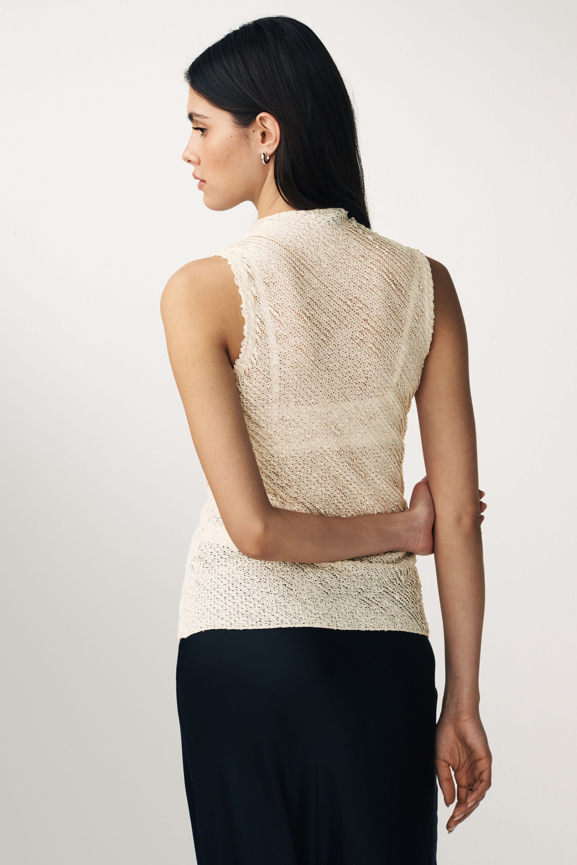 Ecru Cream Sleeveless Textured Tank Top - Image 3 of 6