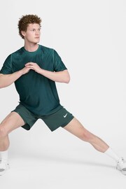 Nike Green Challenger Dri-FIT 7 inch 2-in-1 Running Shorts - Image 2 of 9