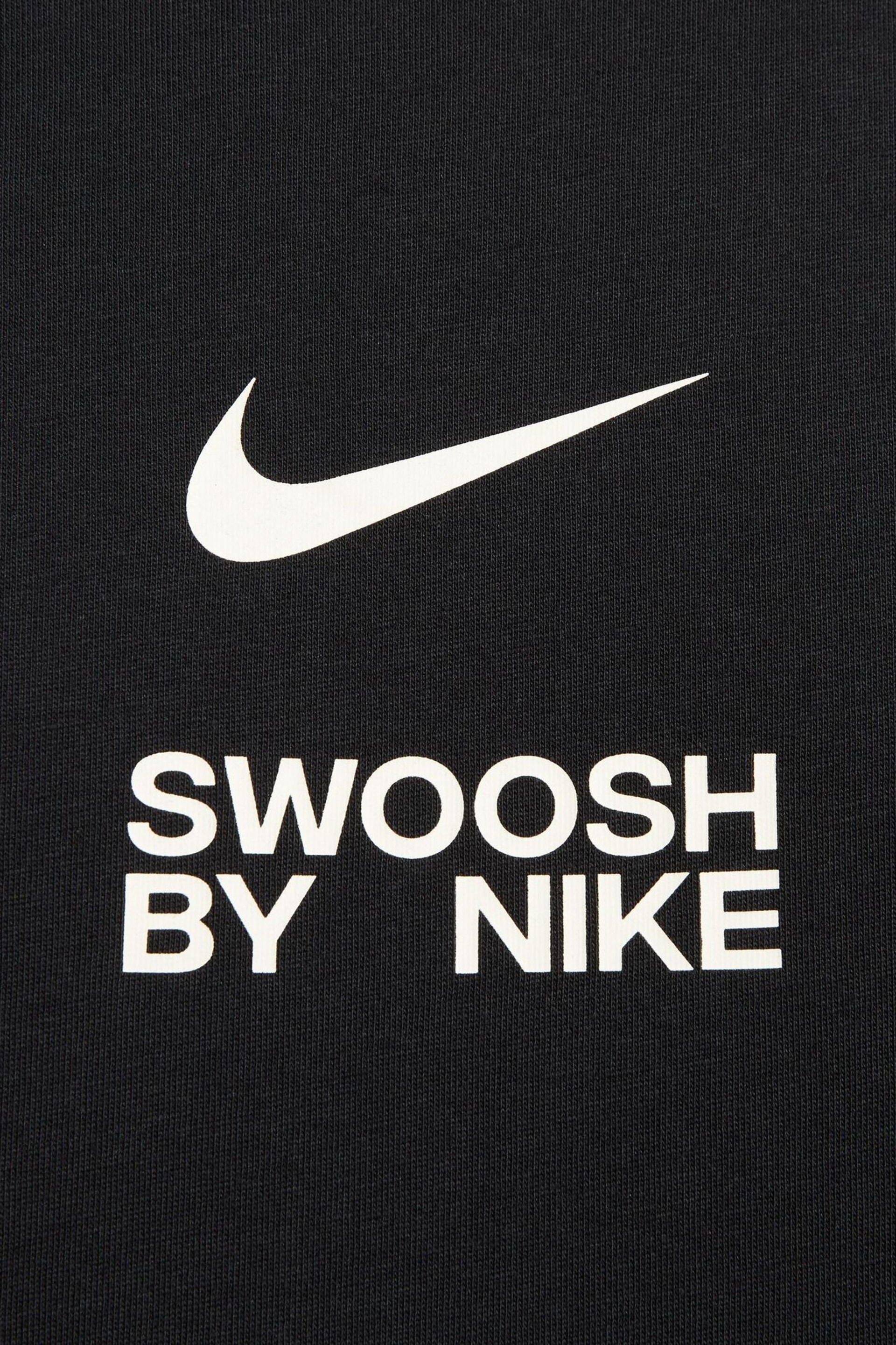 Nike Black Sportswear Graphic T-Shirt - Image 5 of 9