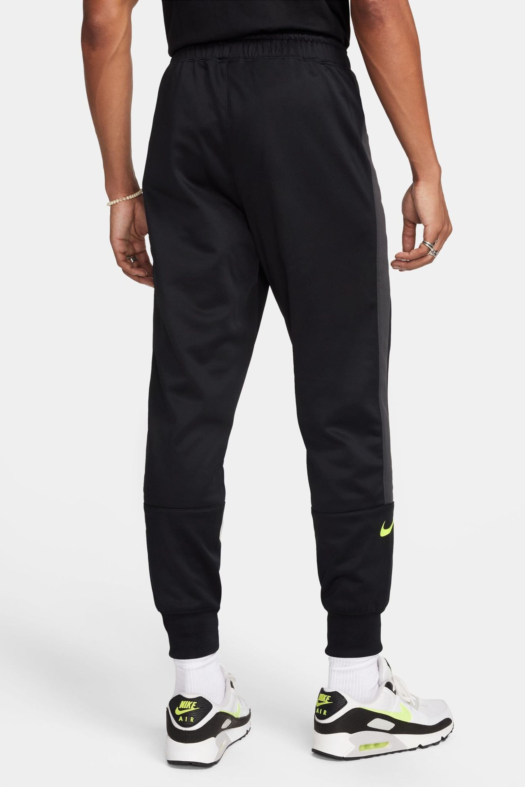 Next nike mens joggers outlet