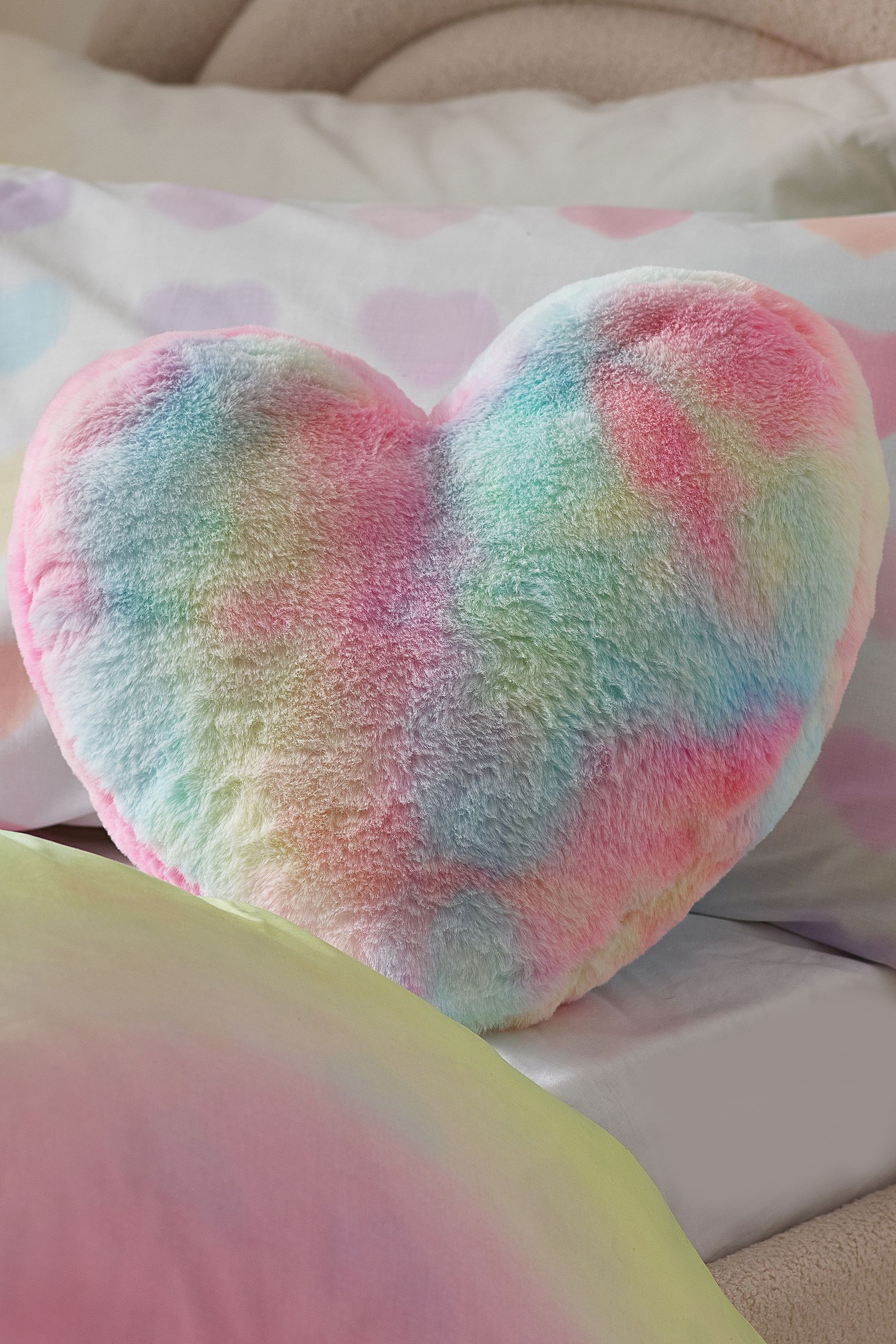 Heart pillow online shopping clearance