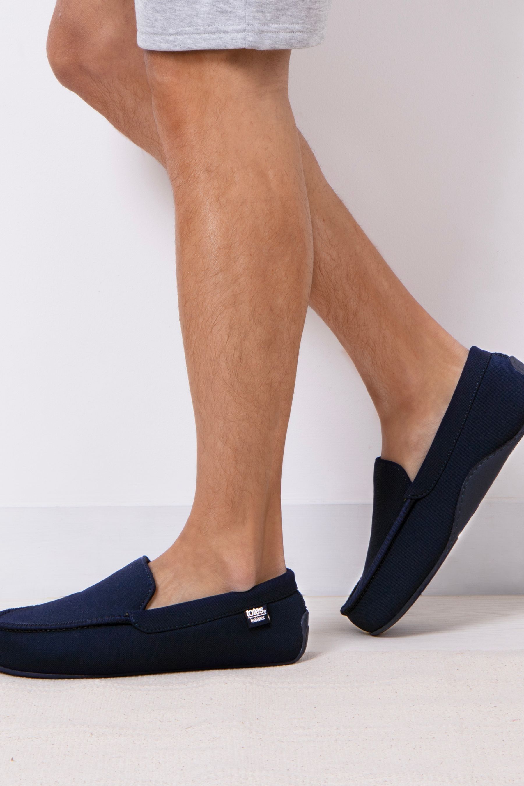 Totes Blue Isotoner Textured Mule Moccasin Stripe Lining Pillowstep Slippers 10 EU 44 Mens